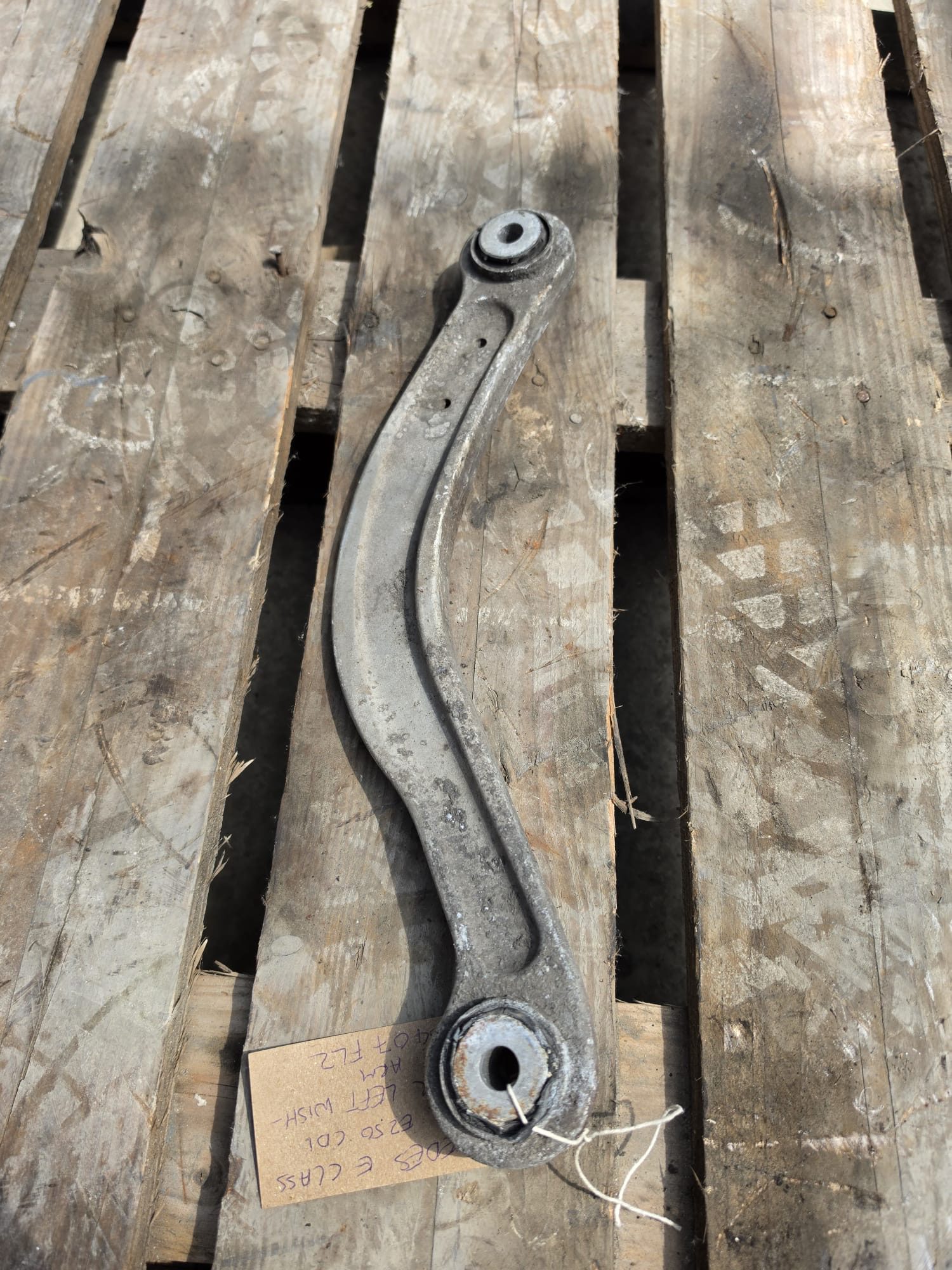 MERCEDES E CLASS W212 E250 CDI REAR LEFT WISHBONE ARM 20407FL2