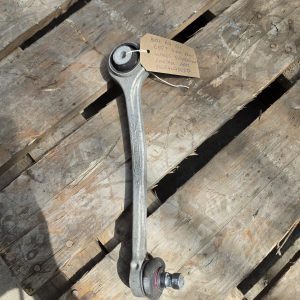 AUDI A4 B9 LEFT SIDE FRONT WHEEL SUSPENSION CONTROL ARM 8W0407505D