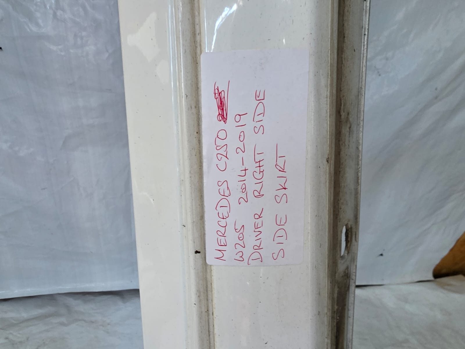 *MERCEDES C250 W205 2014-2019 DRIVER RIGHT SIDE SIDE SKIRT - Image 4