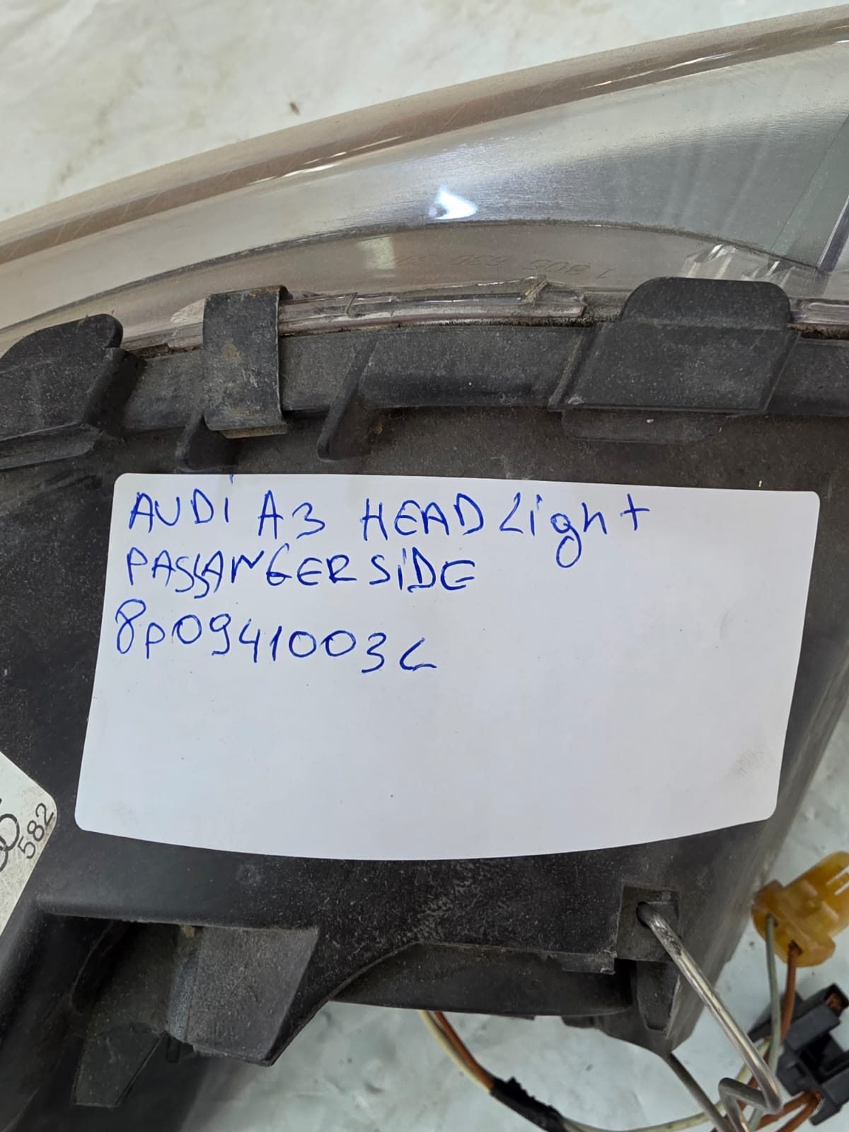 AUDI A3 2003-2008 PASSENGER SIDE HEADLIGHT 8P0941003L - Image 3