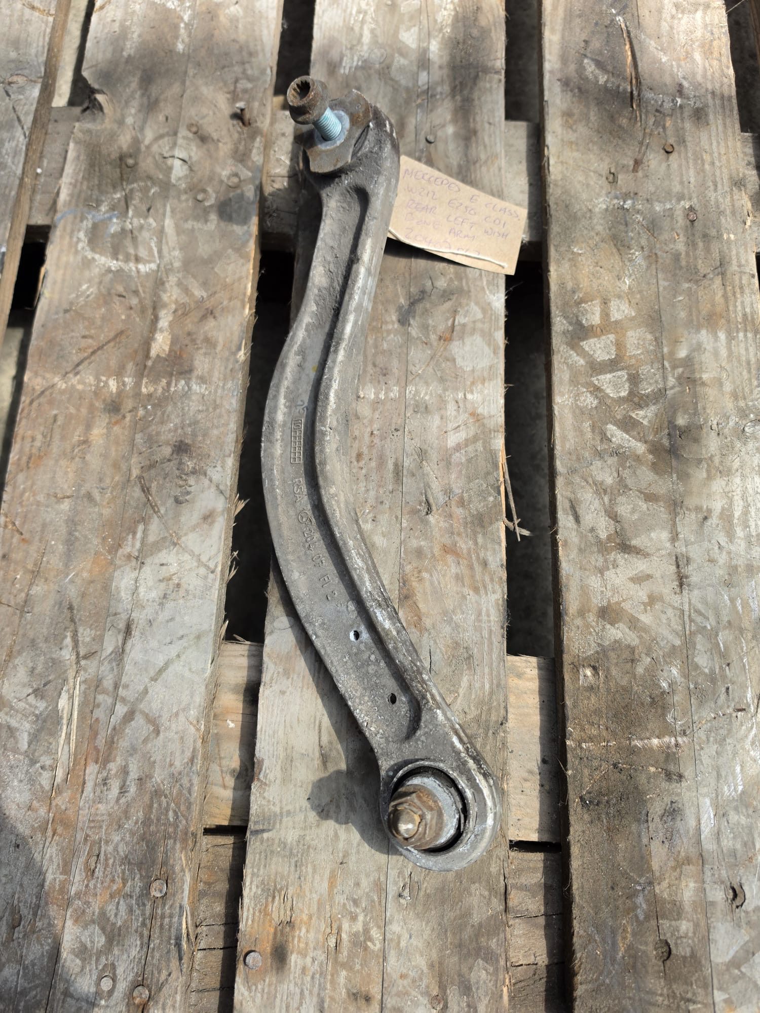 MERCEDES E CLASS W212 E250 CDI REAR LEFT WISHBONE ARM 20407FL2