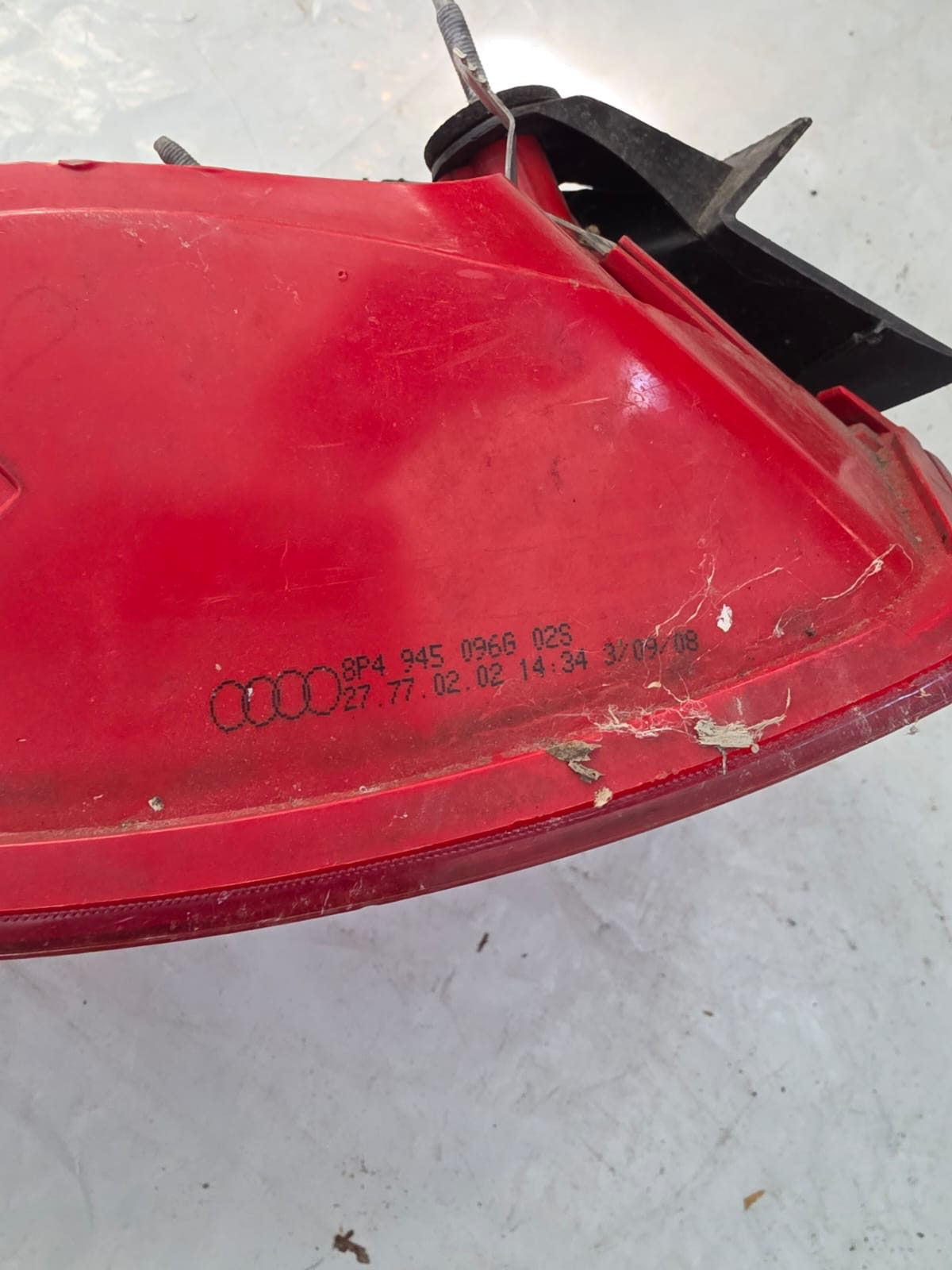 AUDI A3 SPORTBACK (8PA) 2004-2015 REAR RIGHT OUTER TAIL LIGHT 8P4945096G - Image 2