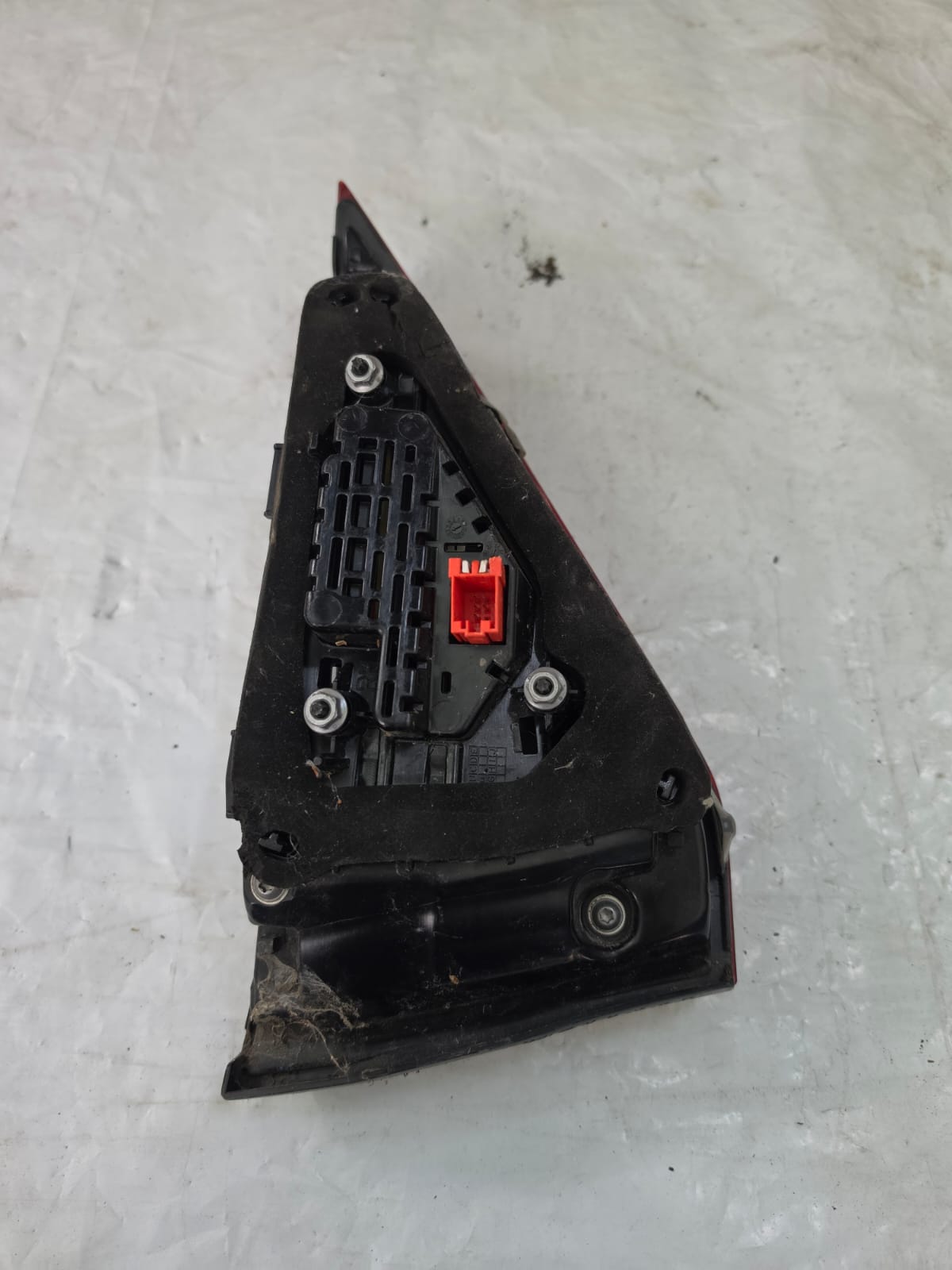 AUDI A1 HATCHBACK 2018-2026 REAR DRIVER SIDE INNER TAIL LIGHT 82A945094C - Image 4