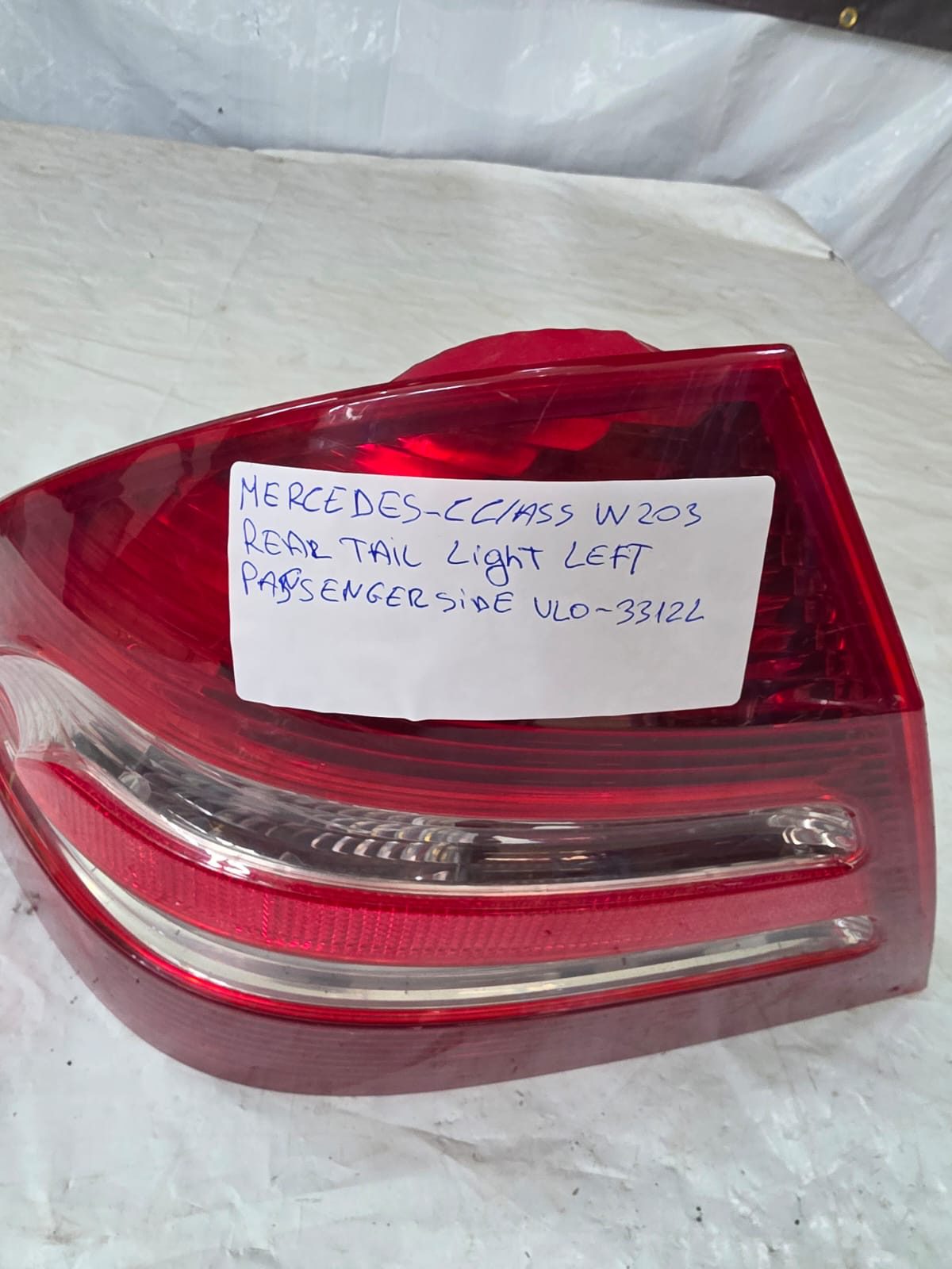 MERCEDES C CLASS W203 REAR TAIL LIGHT LEFT PASSENGER SIDE UL03312L - Image 3