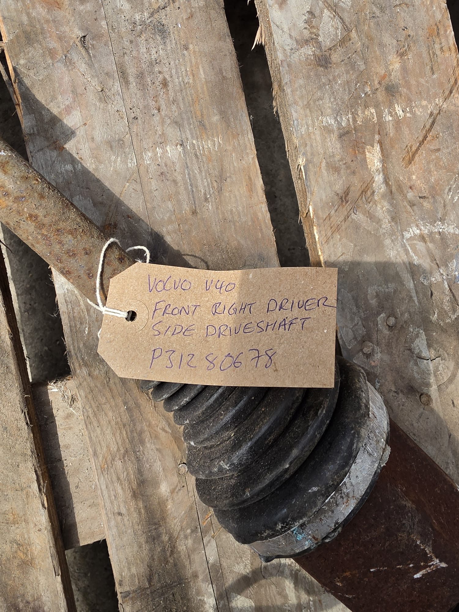 VOLVO V40 FRONT RIGHT DRIVER SIDE DRIVESHAFT P31280678 - Image 4