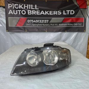 AUDI A3 2003-2008 PASSENGER SIDE HEADLIGHT 8P0941003L
