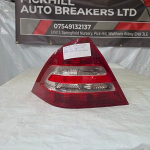 MERCEDES C CLASS W203 REAR TAIL LIGHT LEFT PASSENGER SIDE UL03312L