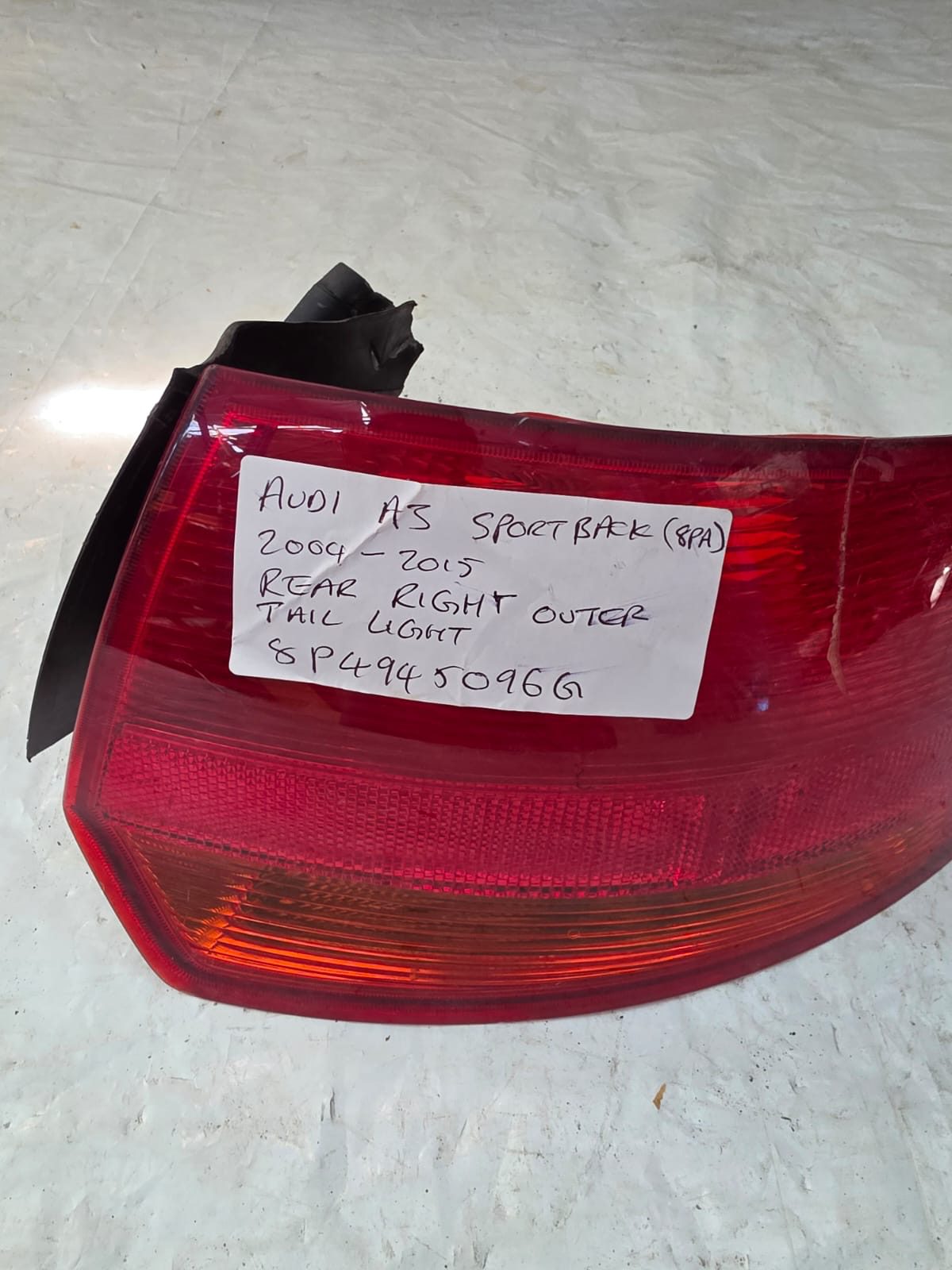 AUDI A3 SPORTBACK (8PA) 2004-2015 REAR RIGHT OUTER TAIL LIGHT 8P4945096G - Image 4