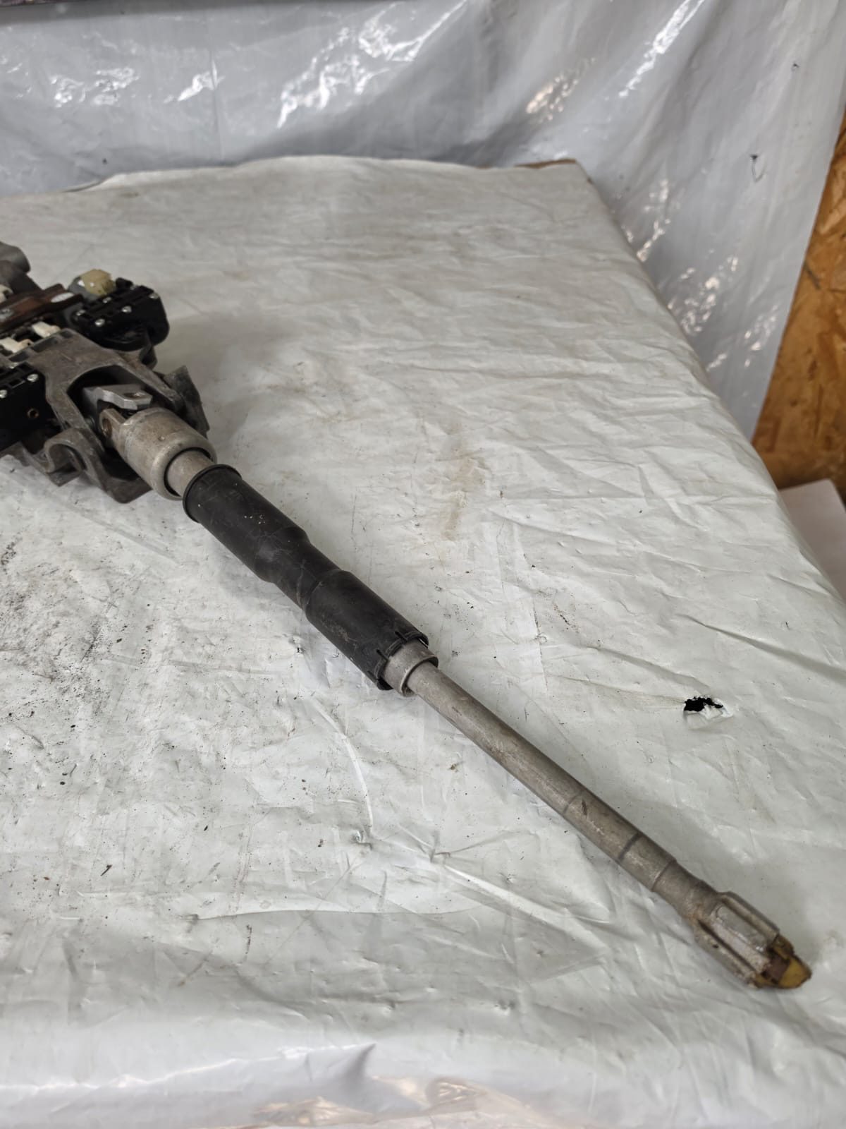 MERCEDES C CLASS W205 STEERING COLUMN MECHANISM A2054603816 - Image 3