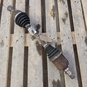 VOLVO V40 2014 FRONT LEFT PASSENGER SIDE DRIVESHAFT P31280669