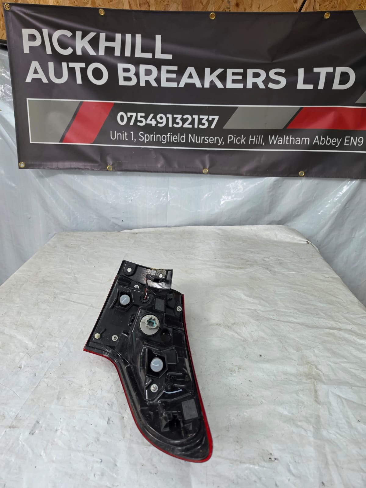 NISSAN QASHQAI 2018-2019 REAR LIGHT LEFT SIDE 22019009 - Image 2