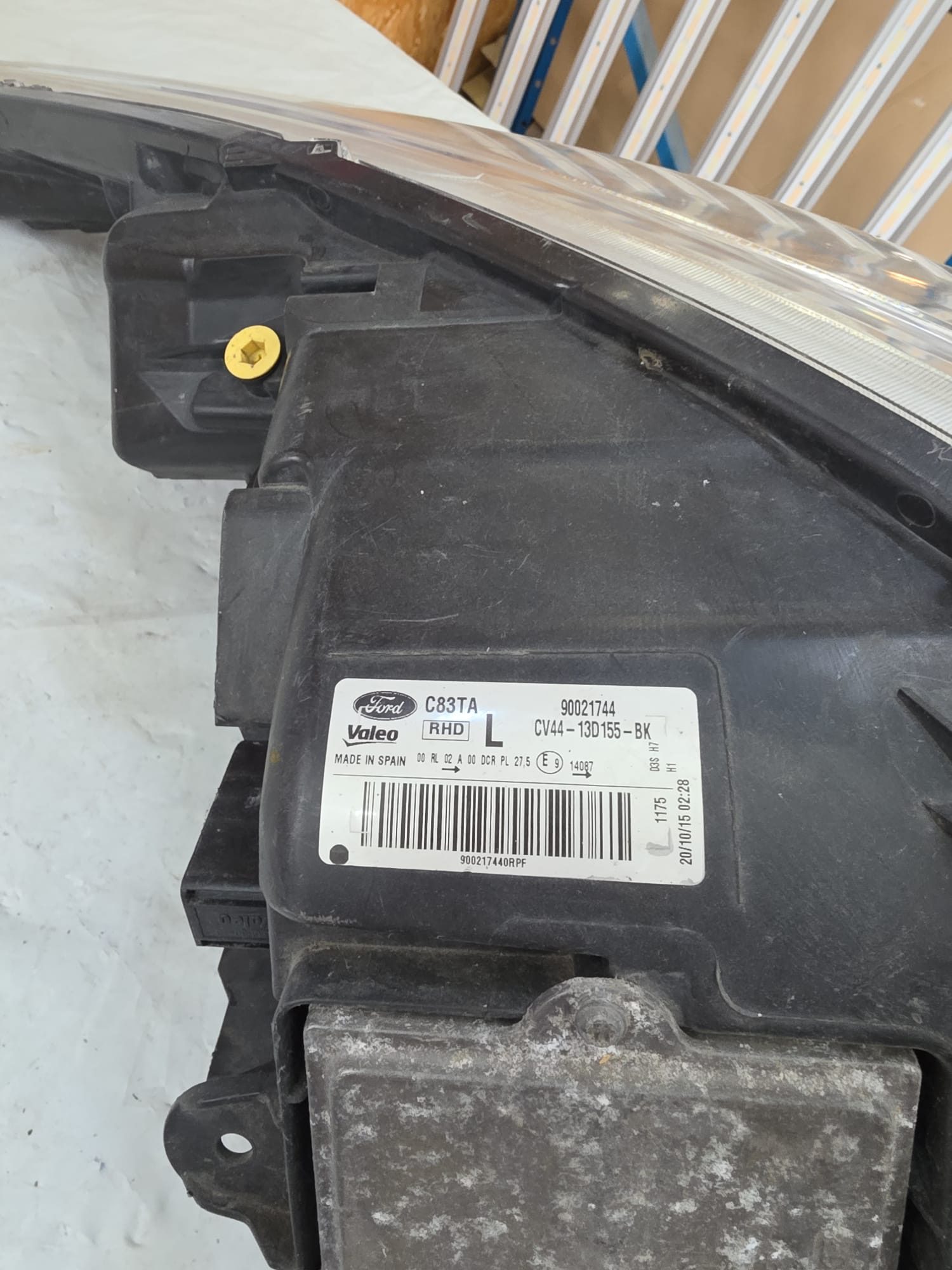 FORD KUGA 2013-2016 XENON PASSENGER SIDE HEADLIGHT CV4413D155BK - Image 3