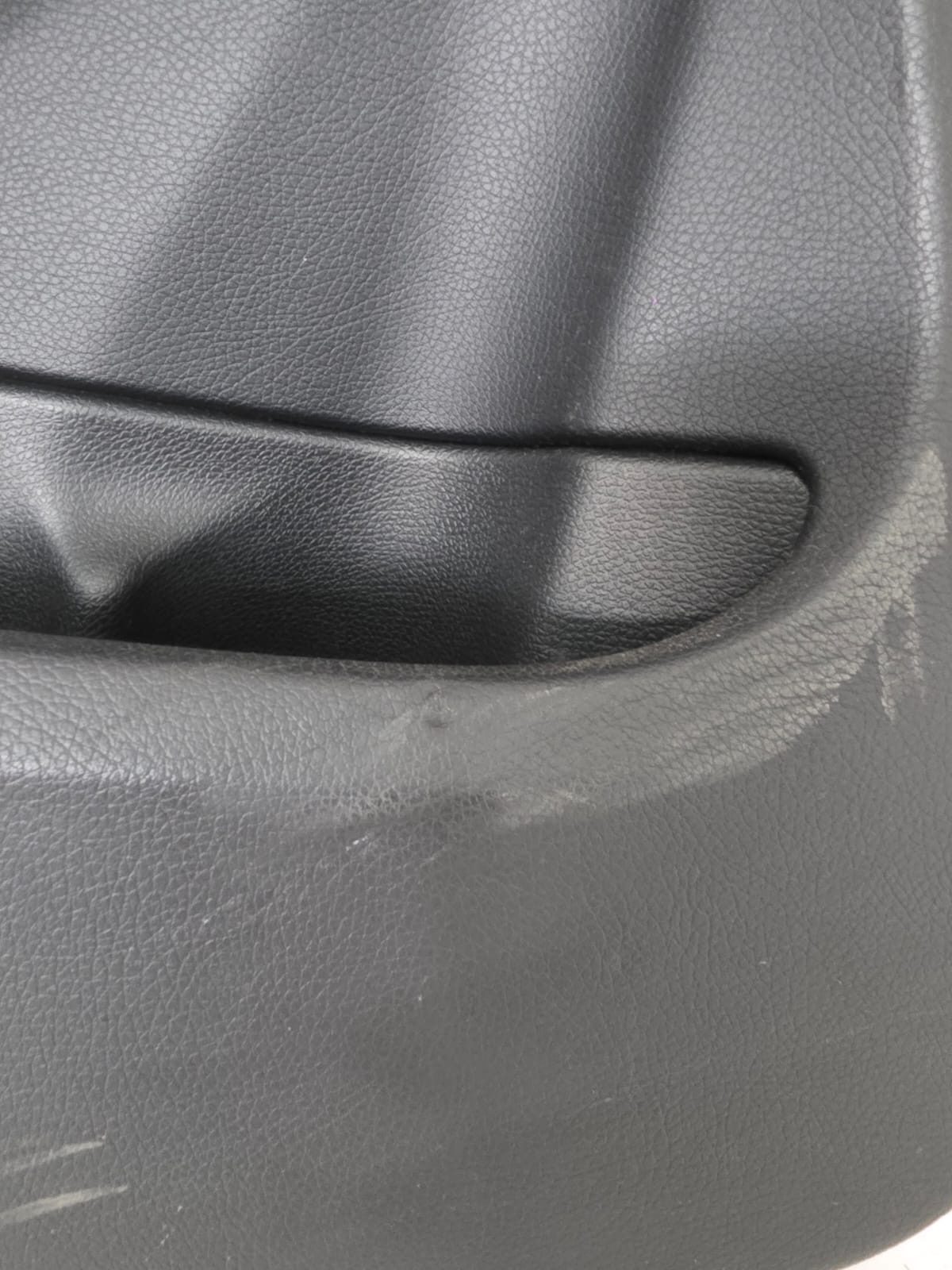 *MERCEDES C CLASS W205 2014-2019 LEFT PASSENGER SIDE REAR DOOR CARD - Image 3