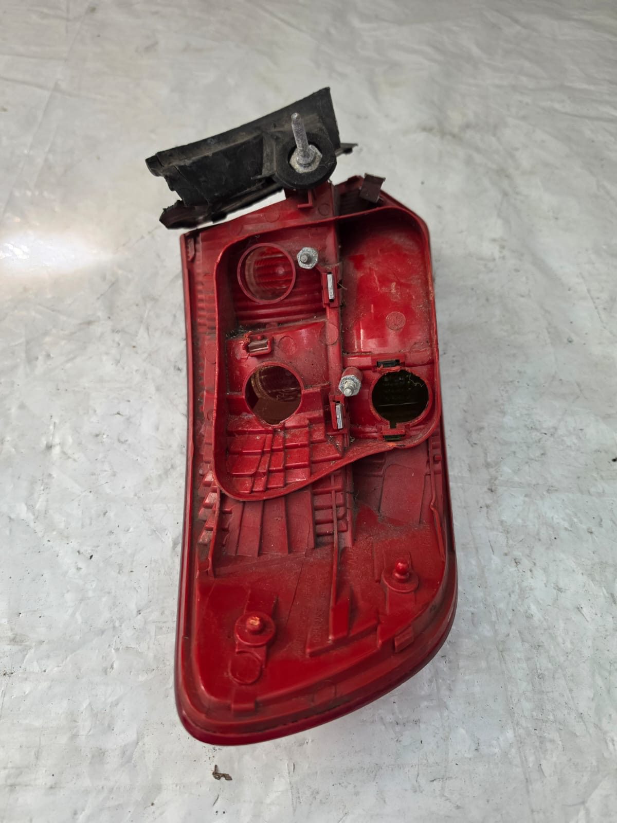 AUDI A3 SPORTBACK (8PA) 2004-2015 REAR RIGHT OUTER TAIL LIGHT 8P4945096G - Image 3