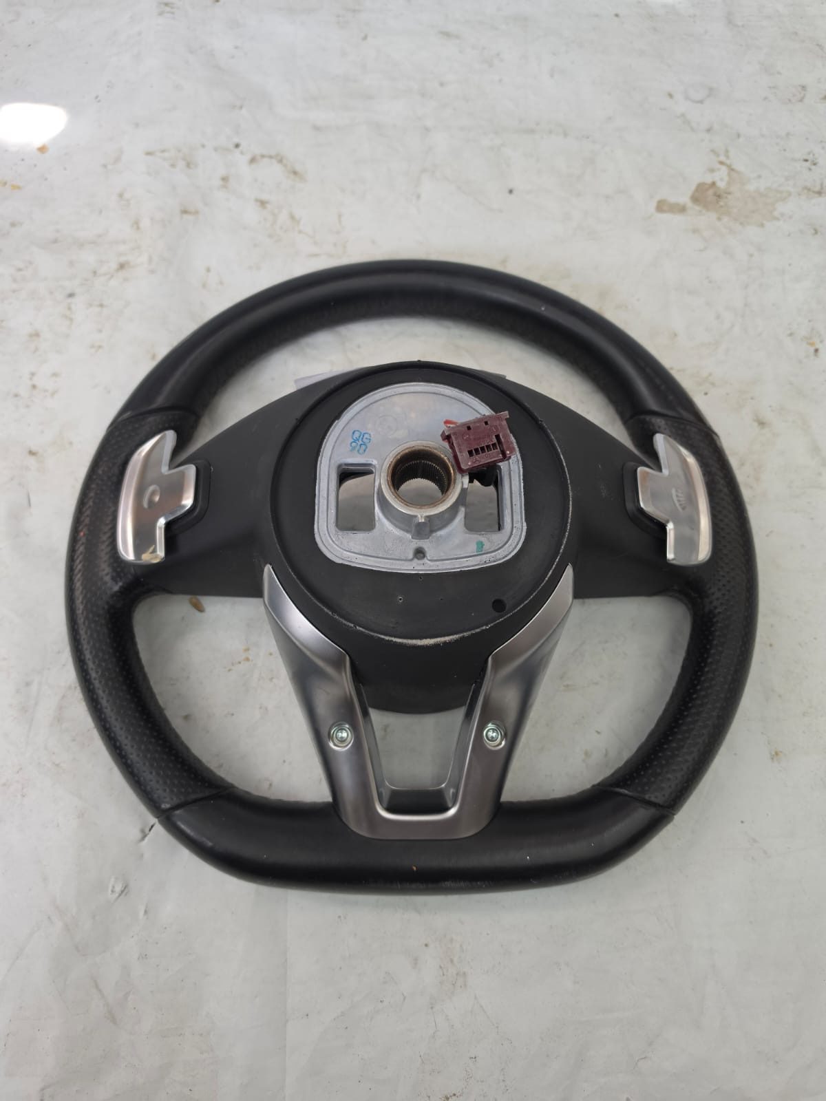 MERCEDES C CLASS W205 2014-2019 STEERING WHEEL - Image 2