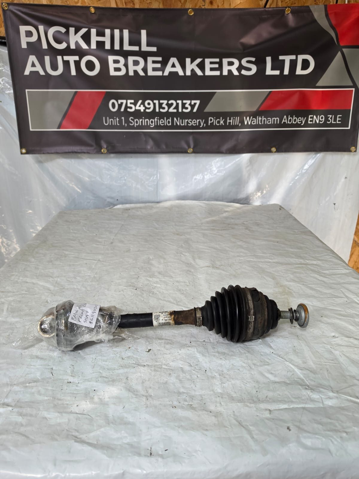 BMW X1 F45 2015 FRONT RIGHT DRIVE SHAFT 861194205