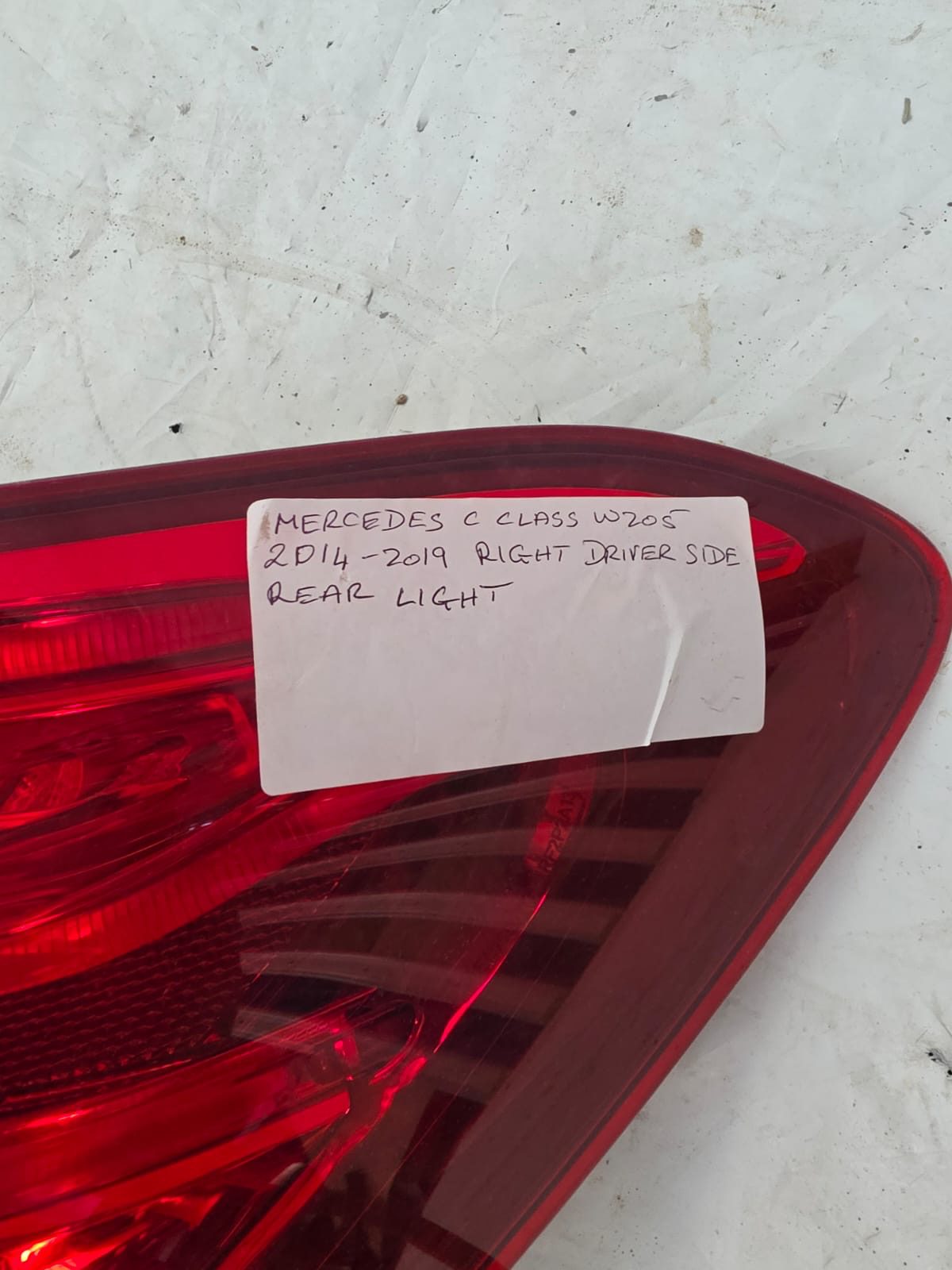 MERCEDES C CLASS W205 2014-2019 RIGHT DRIVER SIDE REAR LIGHT - Image 2