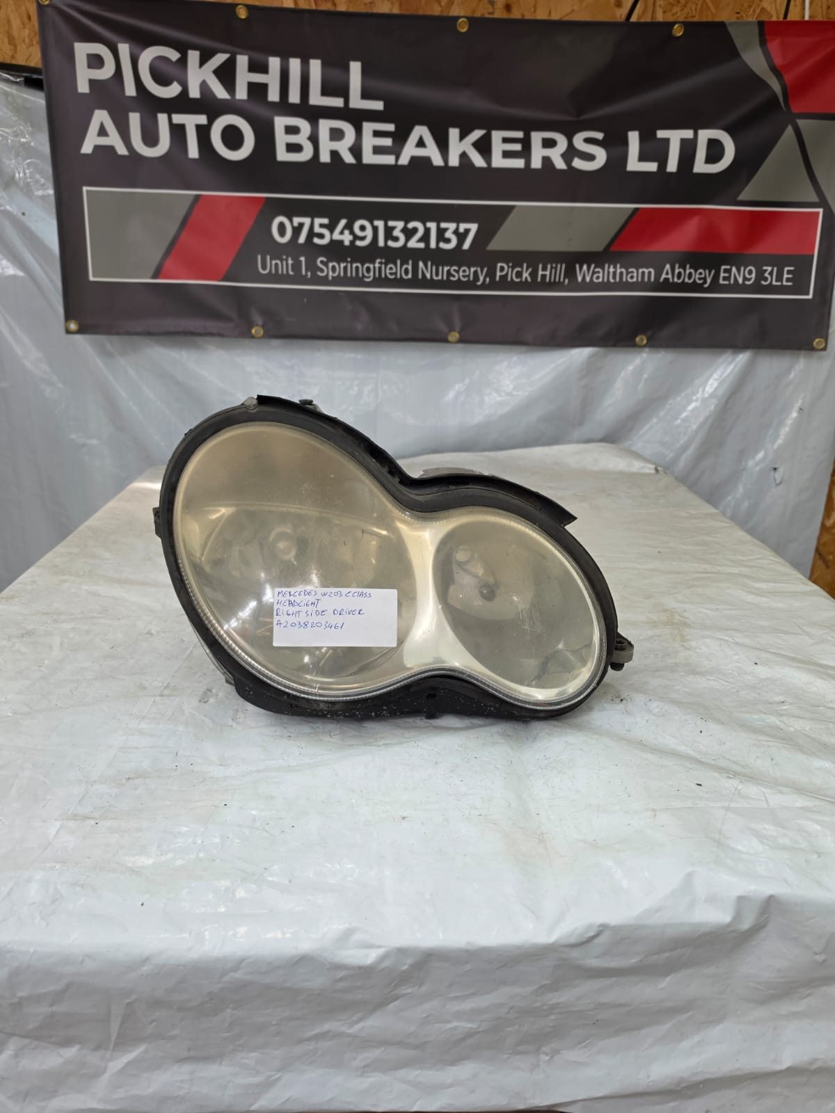 MERCEDES W203 C CLASS 2004- 2007 RIGHT SIDE DRIVER HEADLIGHT A2038203461