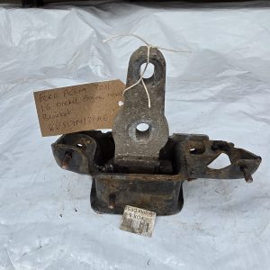 FORD FIESTA 2011 1.6 DIESEL ENGINE MOUNT BRACKET 8V517M121AE
