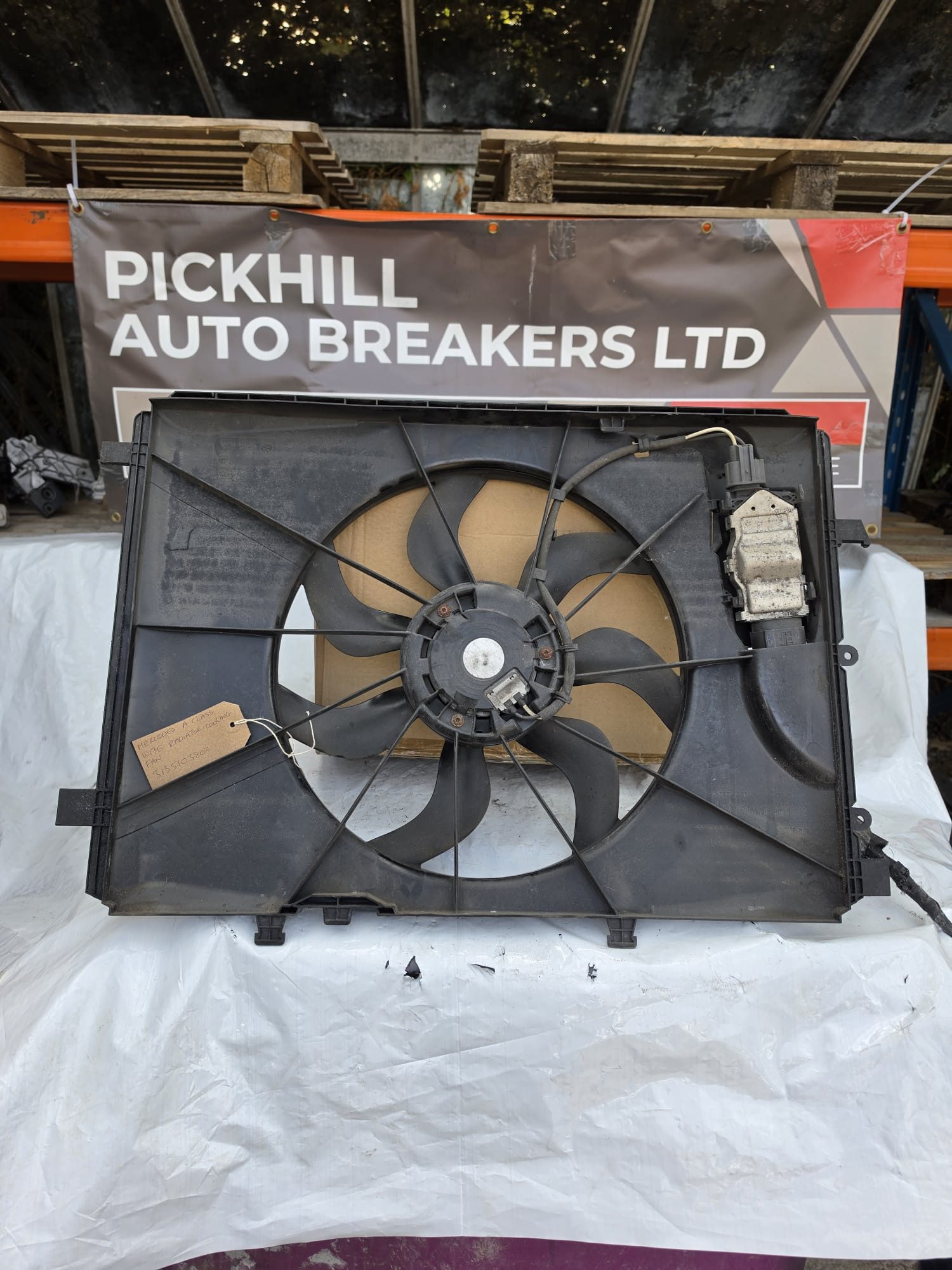 MERCEDES A CLASS W176 RADIATOR COOLING FAN 3135103802 - Image 2