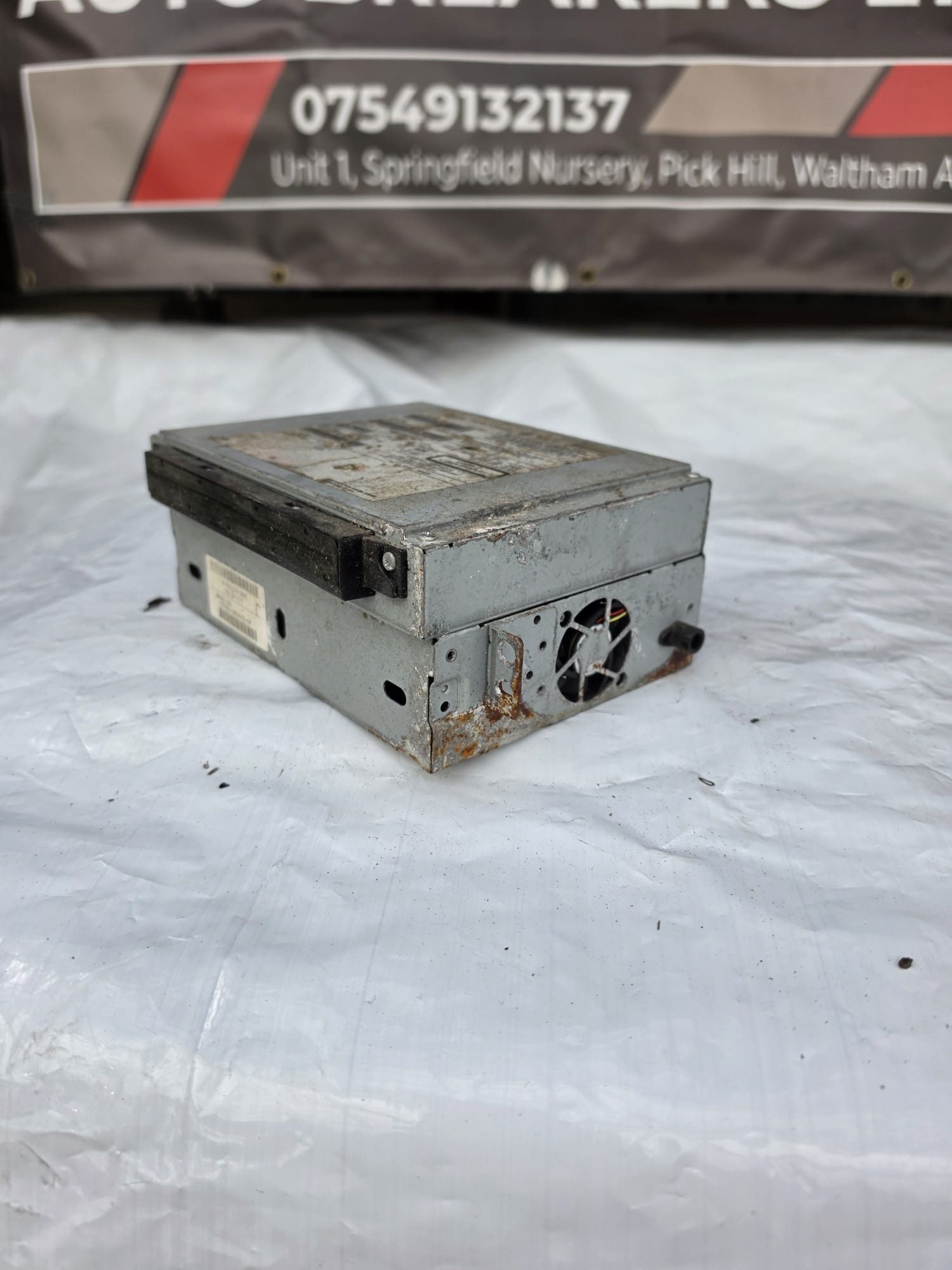 LAND ROVER SPORT CD CHANGER BVJG101F - Image 4