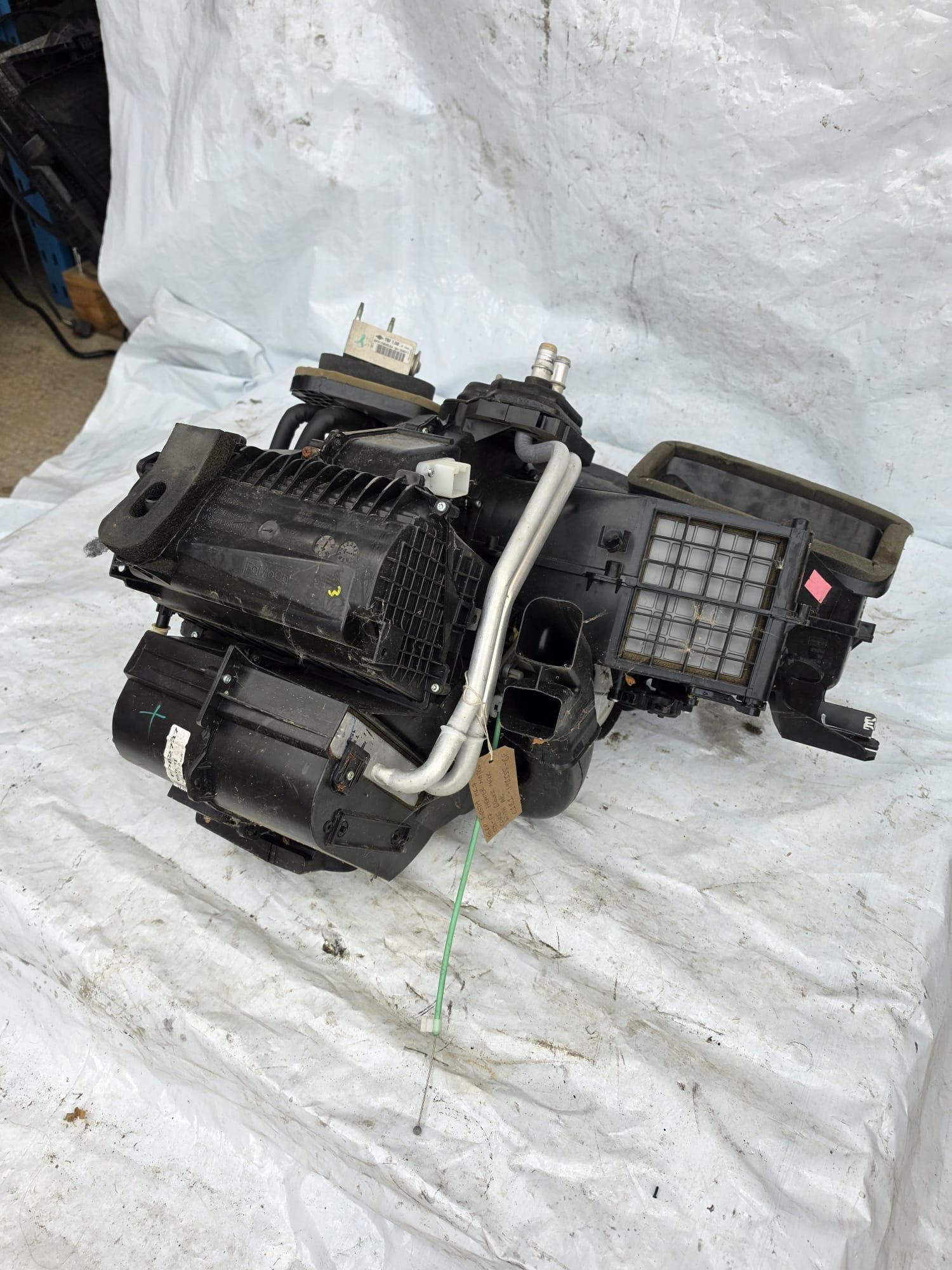 FORD FIESTA MK7 08-17 HEATER MATRIX CORE BLOWER MOTOR WITH A/C C1B1-19B555-BF - Image 4