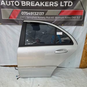 MERCEDES C CLASS DOOR LEFT REAR W204 2011