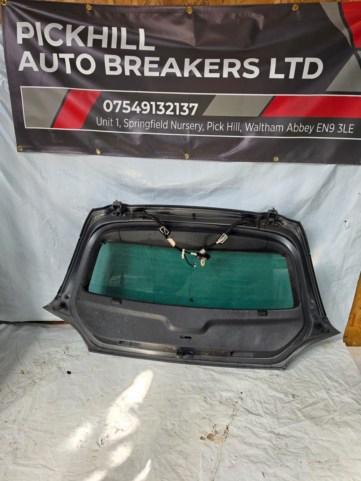 *VOLKSWAGEN SCIROCCO TSI MK3 COUPE 3 DOORS 2008-2017 TAILGATE GREY - Image 2