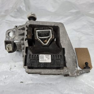 BMW 2 SERIES F45 2019 ENGINE MOUNT BRACKET 2.0 DIESEL 6875632