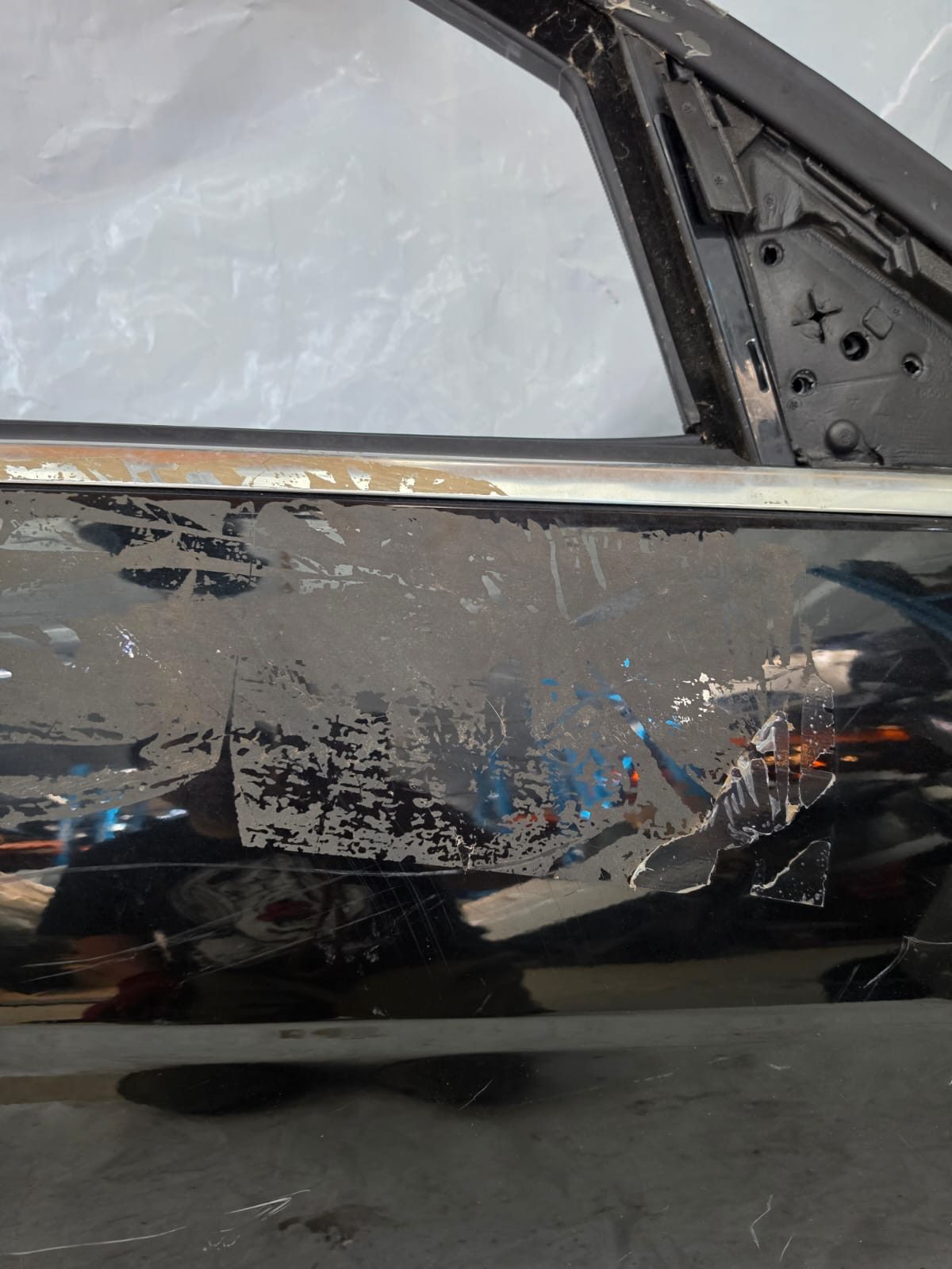 *MERCEDES C CLASS W205 2016 DOOR DRIVER FRONT BLACK - Image 6