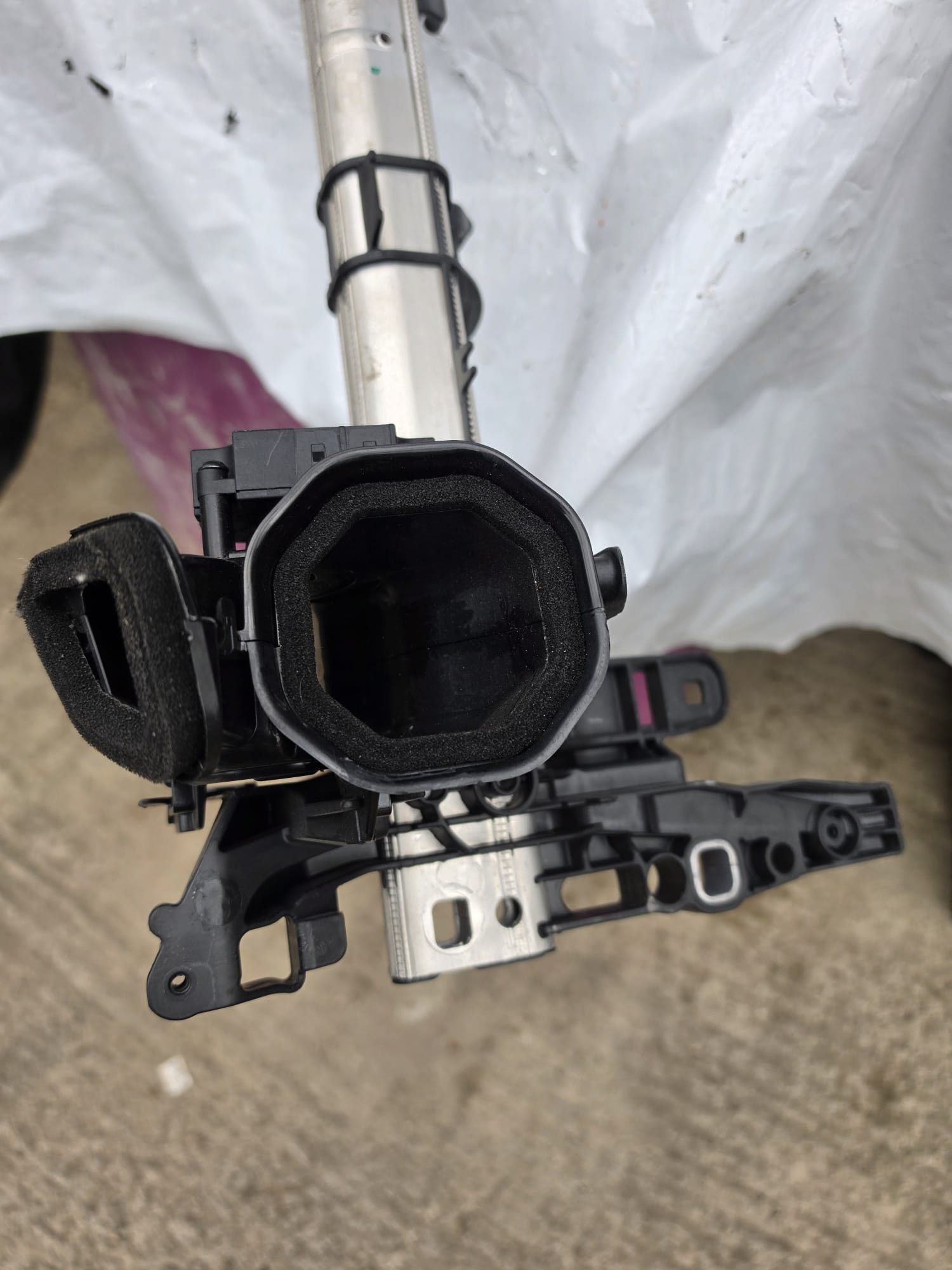 MERCEDES C CLASS W205 2014-2021 DASHBOARD BRACKET FRAME TRUSS A2056800155 - Image 6