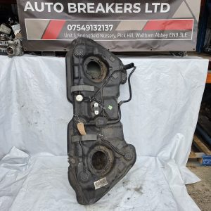 MERCEDES C CLASS W204 W207 PETROL FUEL TANK UNIT 66L 03-09 A2044701201