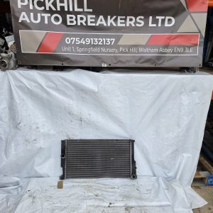 BMW 3 SERIES F30 2.0TD DIESEL ENGINE COOLING RADIATOR 760051101