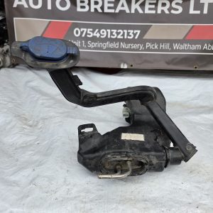 MERCEDES C CLASS W205 2015-2021 WINDSCREEN WASHER TANK A2058600260