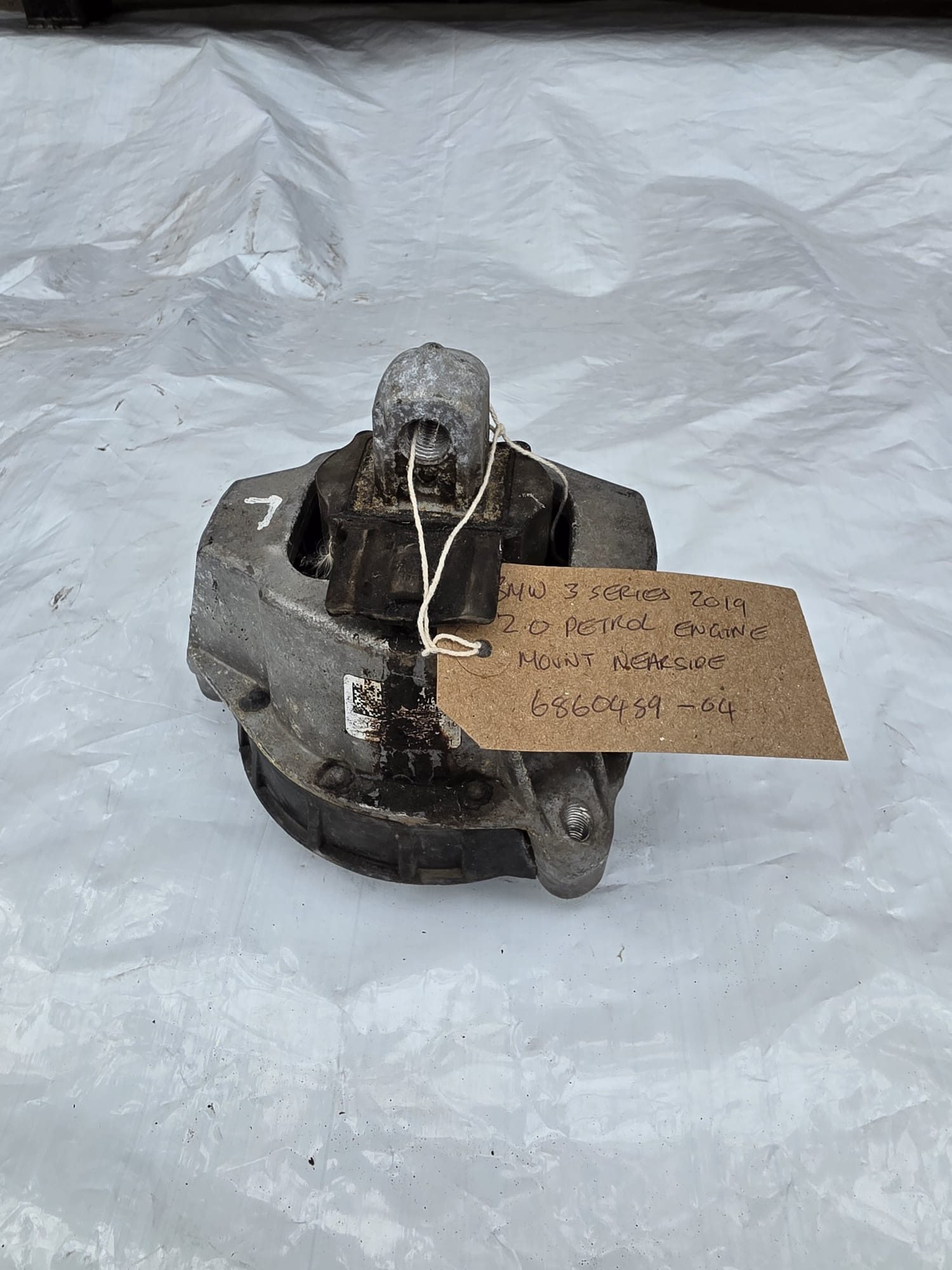 BMW 3 SERIES 2019 2.0 PETROL ENGINE MOUNT NEARSIDE 6860489-04