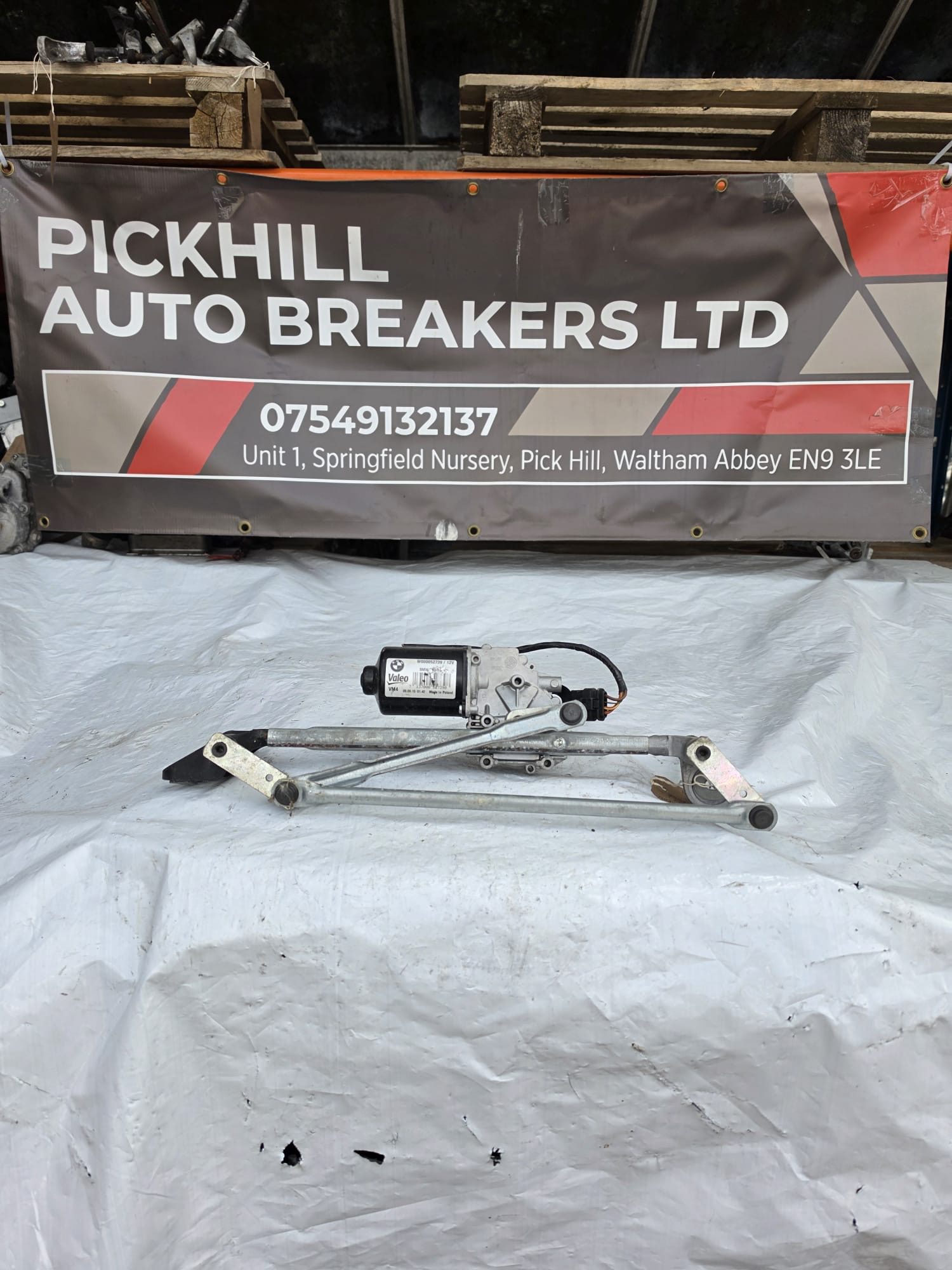 BMW 2 SERIES F46 GRAN TOURER 15-23 FRONT WINDSCREEN WIPER MOTOR AND LINKAGE W000052739