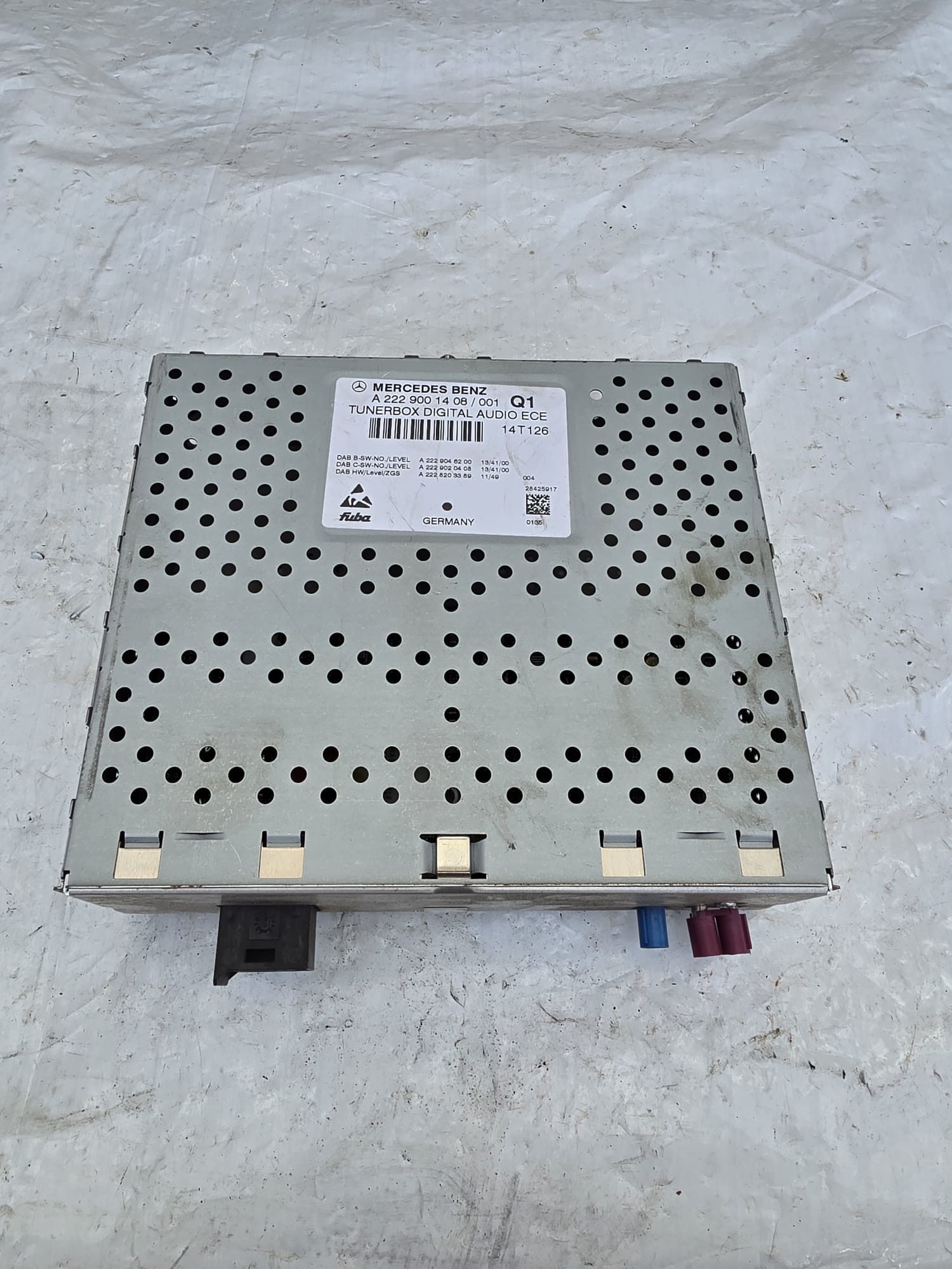 MERCEDES C CLASS W205 2015 DAB RADIO CONTROL MODULE A2229001408