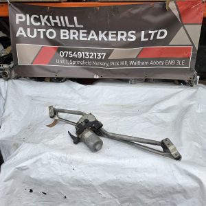 MERCEDES SPRINTER W906 2006-2018 WINDSCREEN WIPER MOTOR AND LINKAGE A9068200140