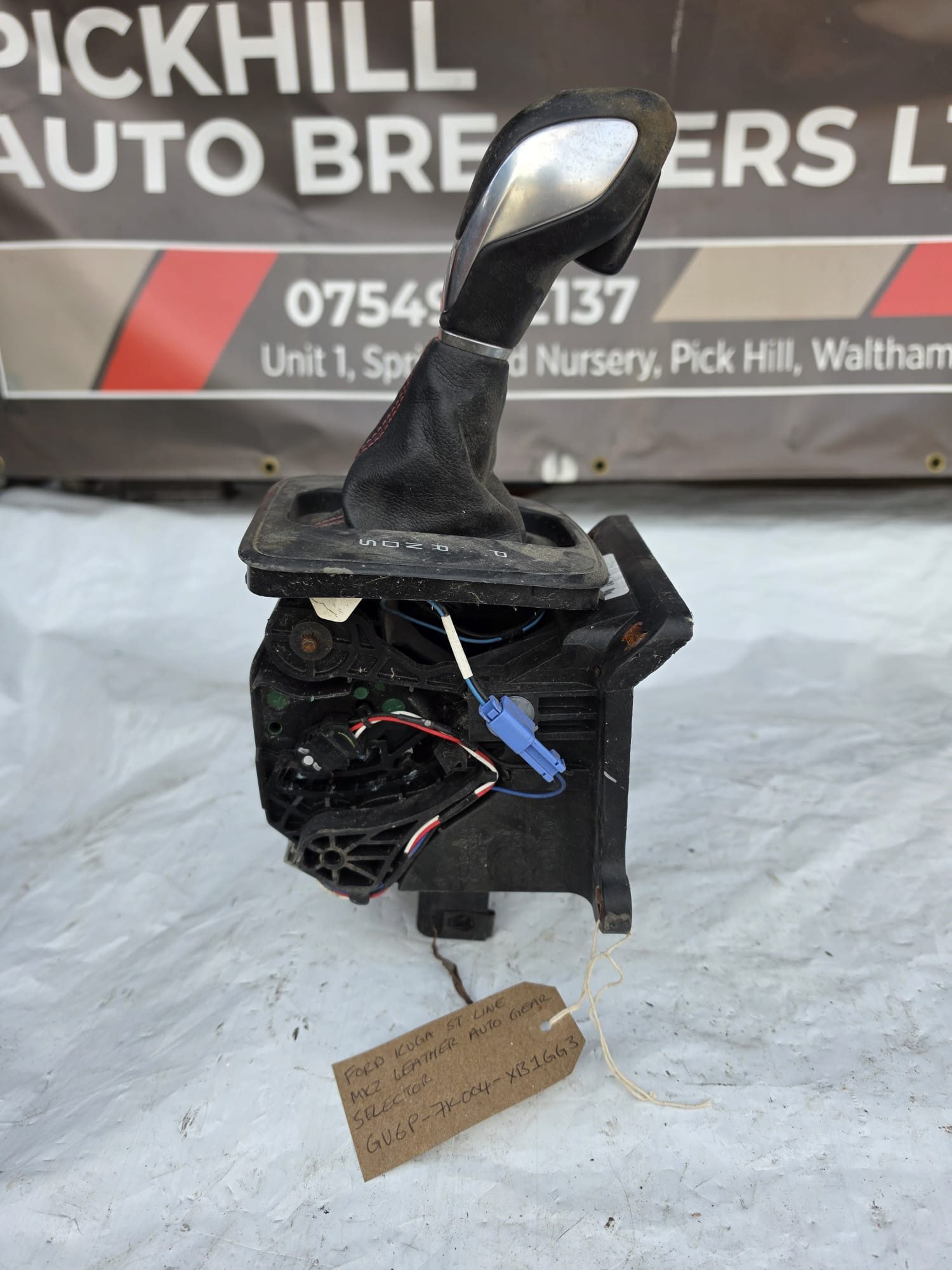 FORD KUGA ST-LINE MK2 LEATHER AUTO GEAR SELECTOR GV6P-7K004-XB1GG3 - Image 3