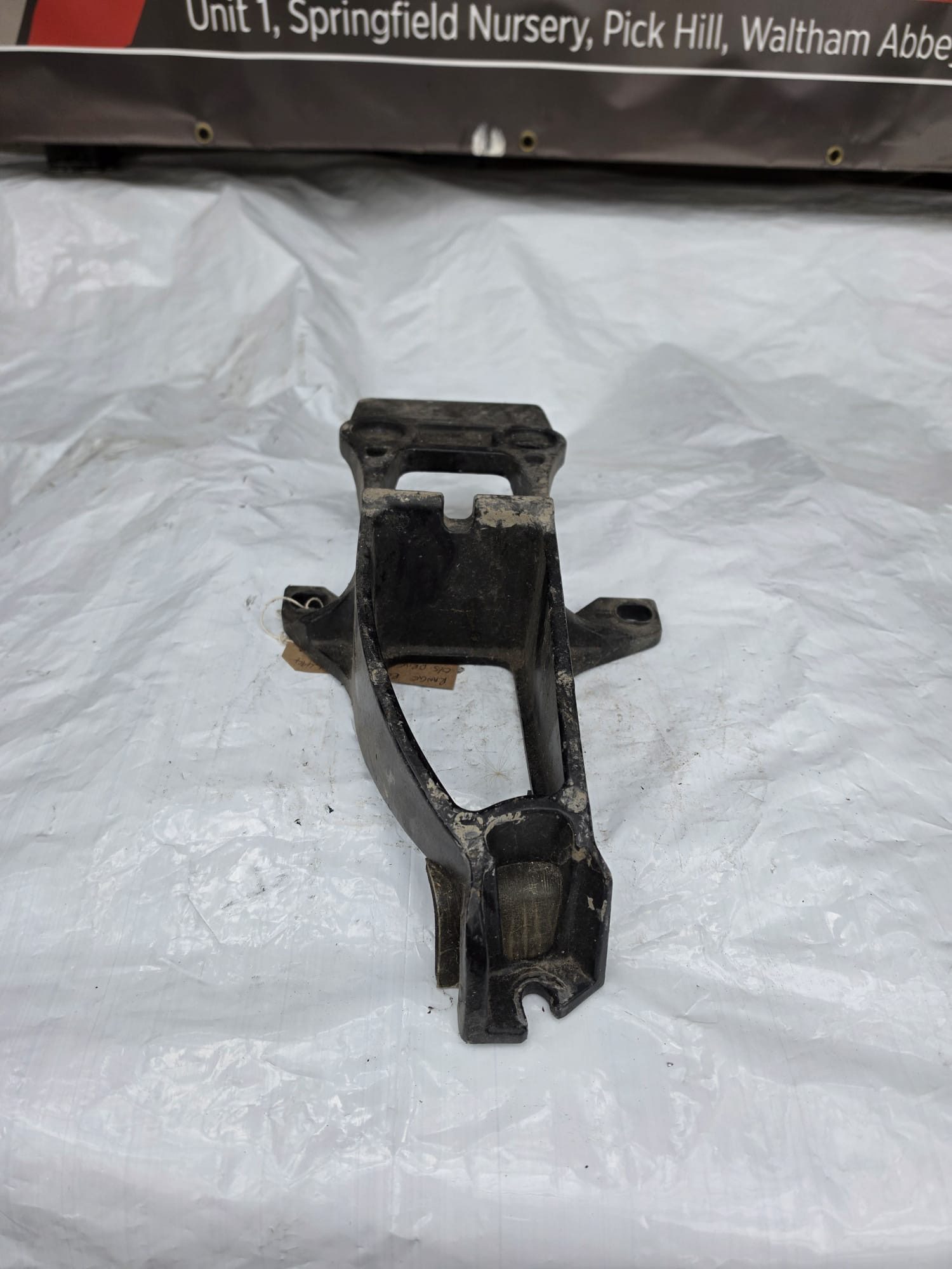 RANGE ROVER SPORTS L494 O/S DRIVER SIDE RIGHT RUNNING BOARD MOUNT ASG10057 - Image 3
