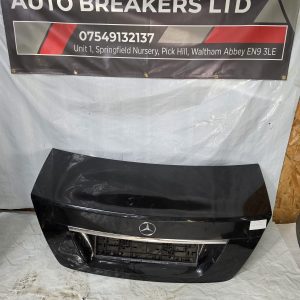 *MERCEDES C CLASS W204 2011-2015 BOOT LID TAILGATE TRUNK BLACK