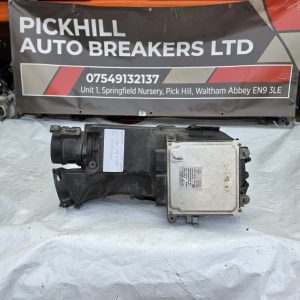 MERCEDES C CLASS W205 2014-2020 AIR FILTER BOX 047825001