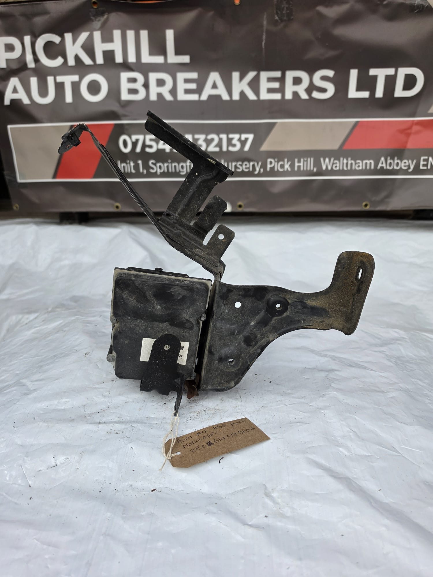 AUDI A4 ABS PUMP MODULATOR 8E0614517BF06 - Image 4