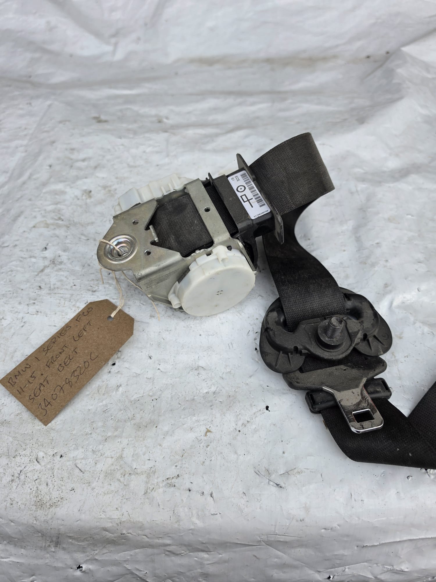 BMW 1 SERIES F20 2011-2015 FRONT LEFT SEAT BELT 34078320C - Image 2