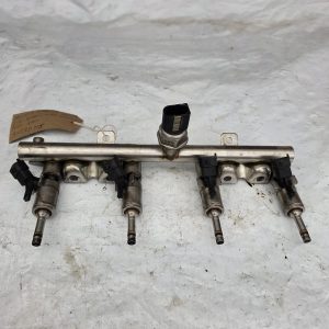 BMW 1 SERIES 2005-2013 2.0L PETROL HIGH PRESSURE FUEL RAIL 753731905