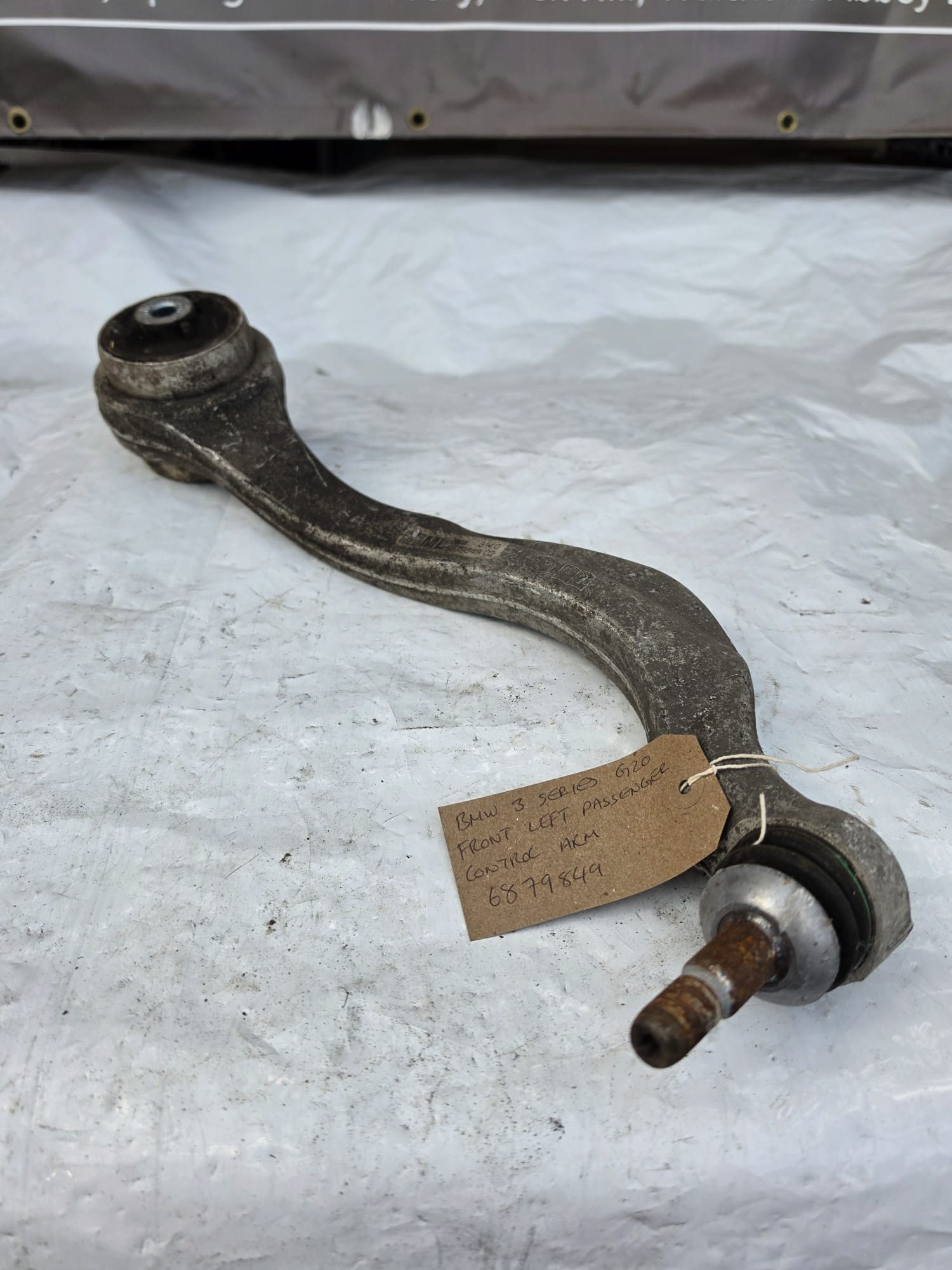 BMW 3 SERIES G20 FRONT LEFT PASSENGER CONTROL ARM 6879849