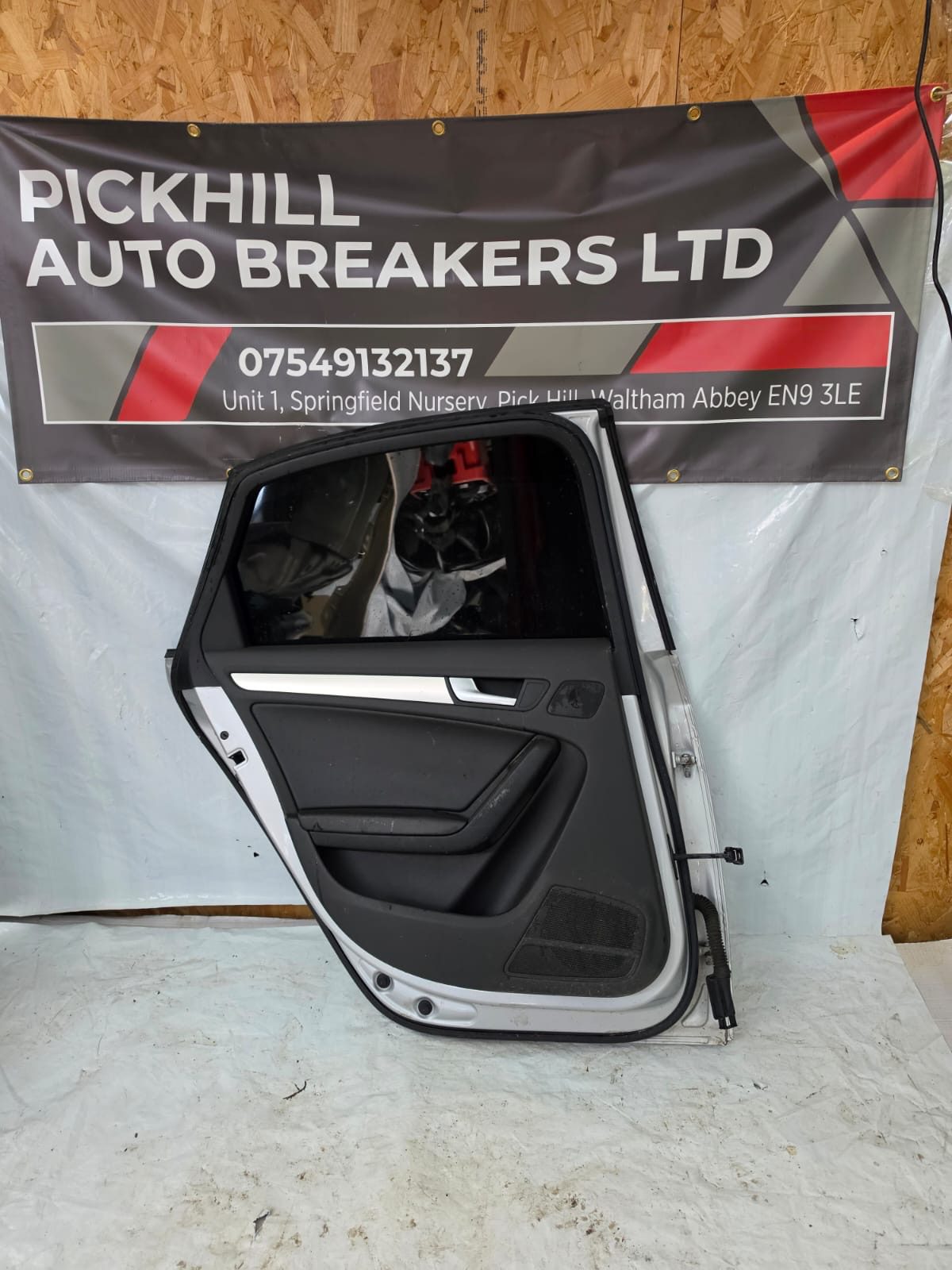 *AUDI A4 B8 2009 REAR PASSENGER SIDE DOOR - Image 2
