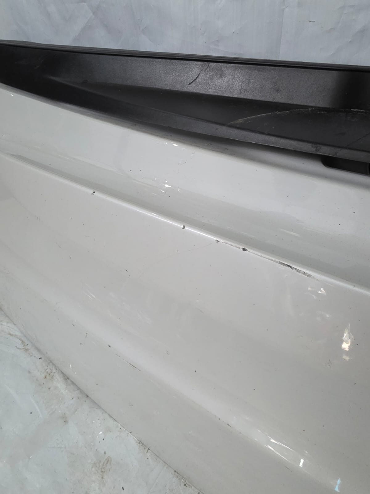 *BMW X5 F15 REAR LOWER TAILGATE BOOT LID COMPLETE - Image 3