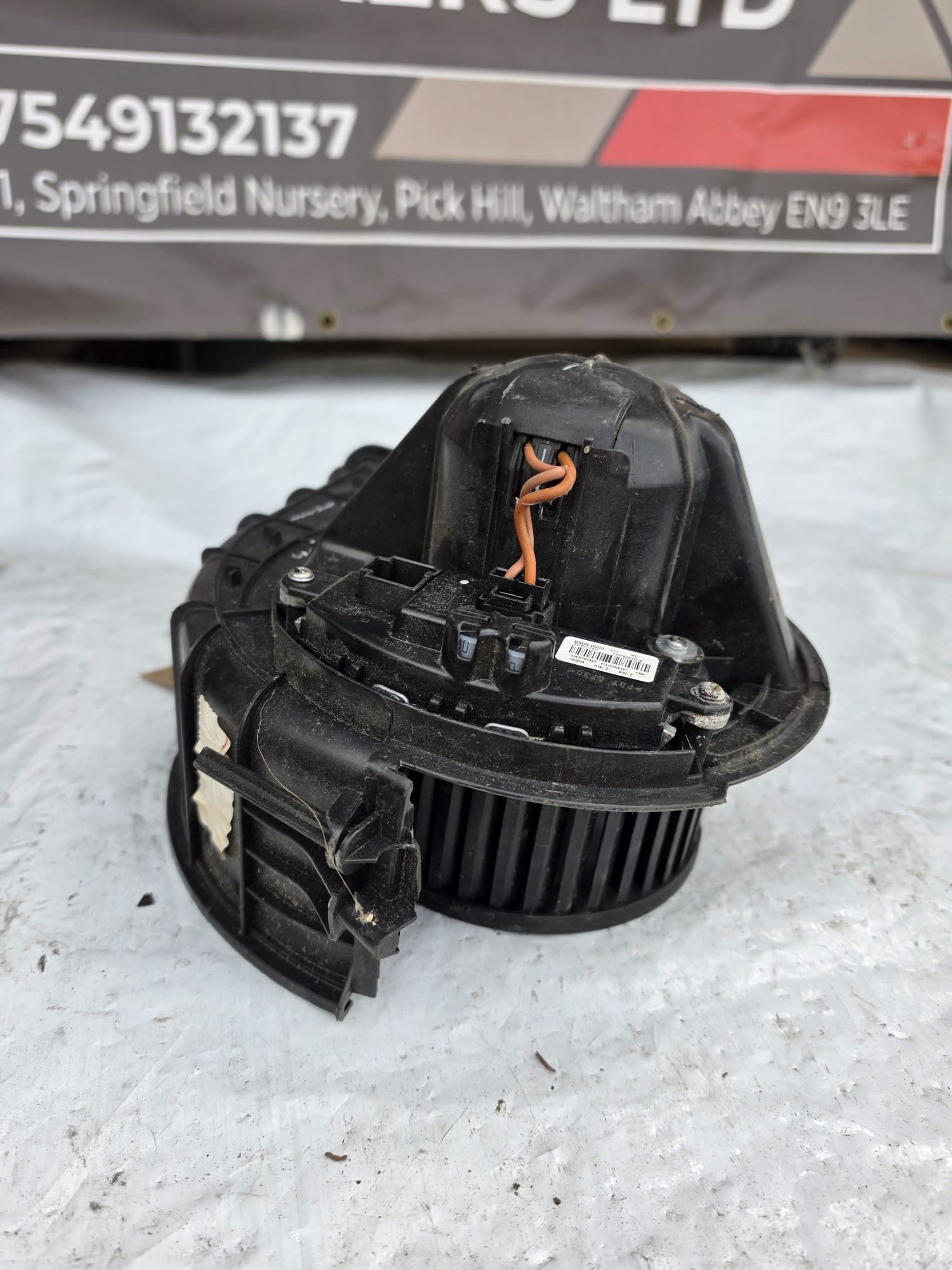 BMW 1 SERIES 116D M SPORT HEATER BLOWER FAN MOTOR 9276112-01 - Image 2