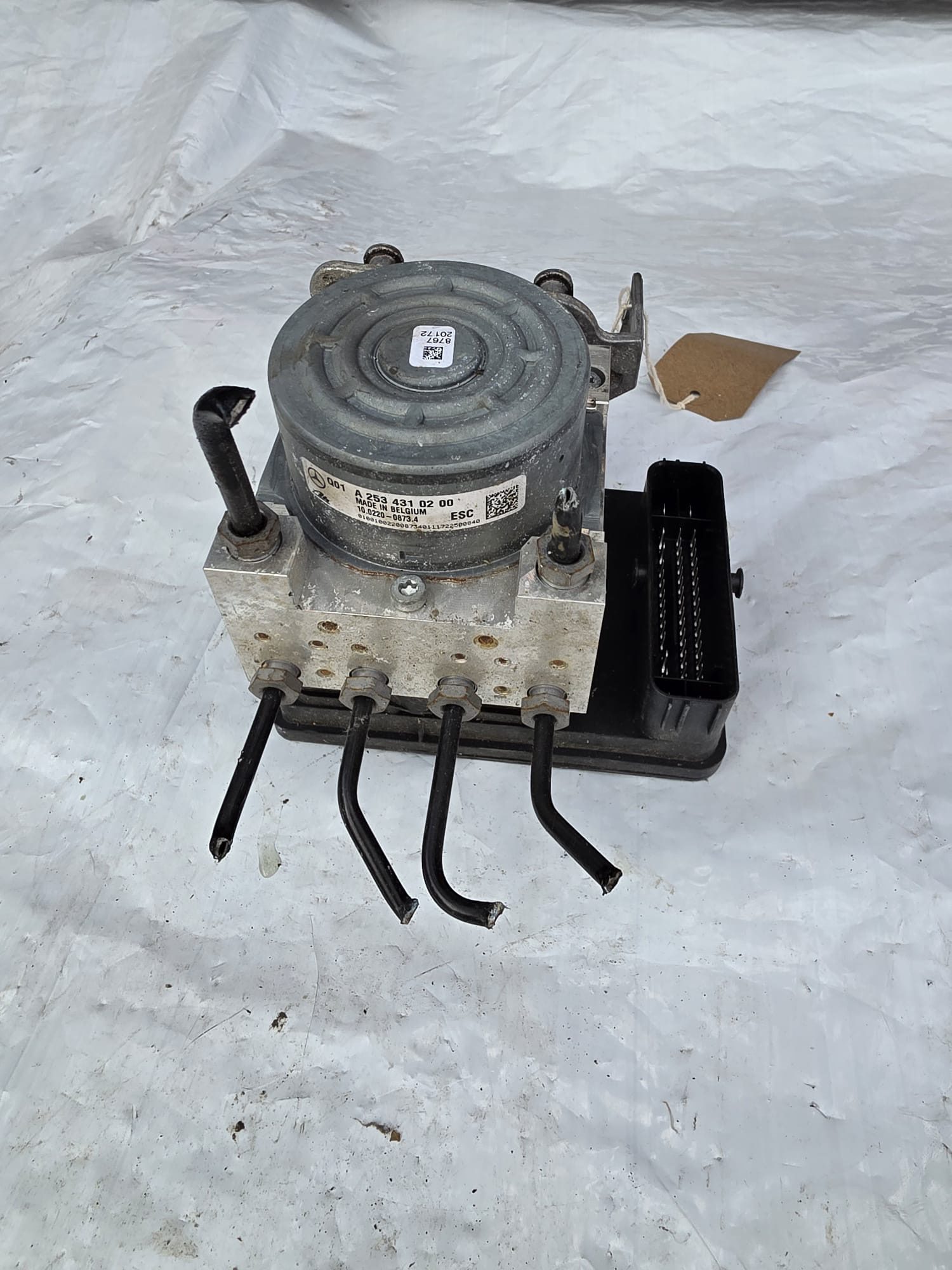 MERCEDES C CLASS 2014-2021 2.1L ABS PUMP/ MODULATOR A2539011400 - Image 2